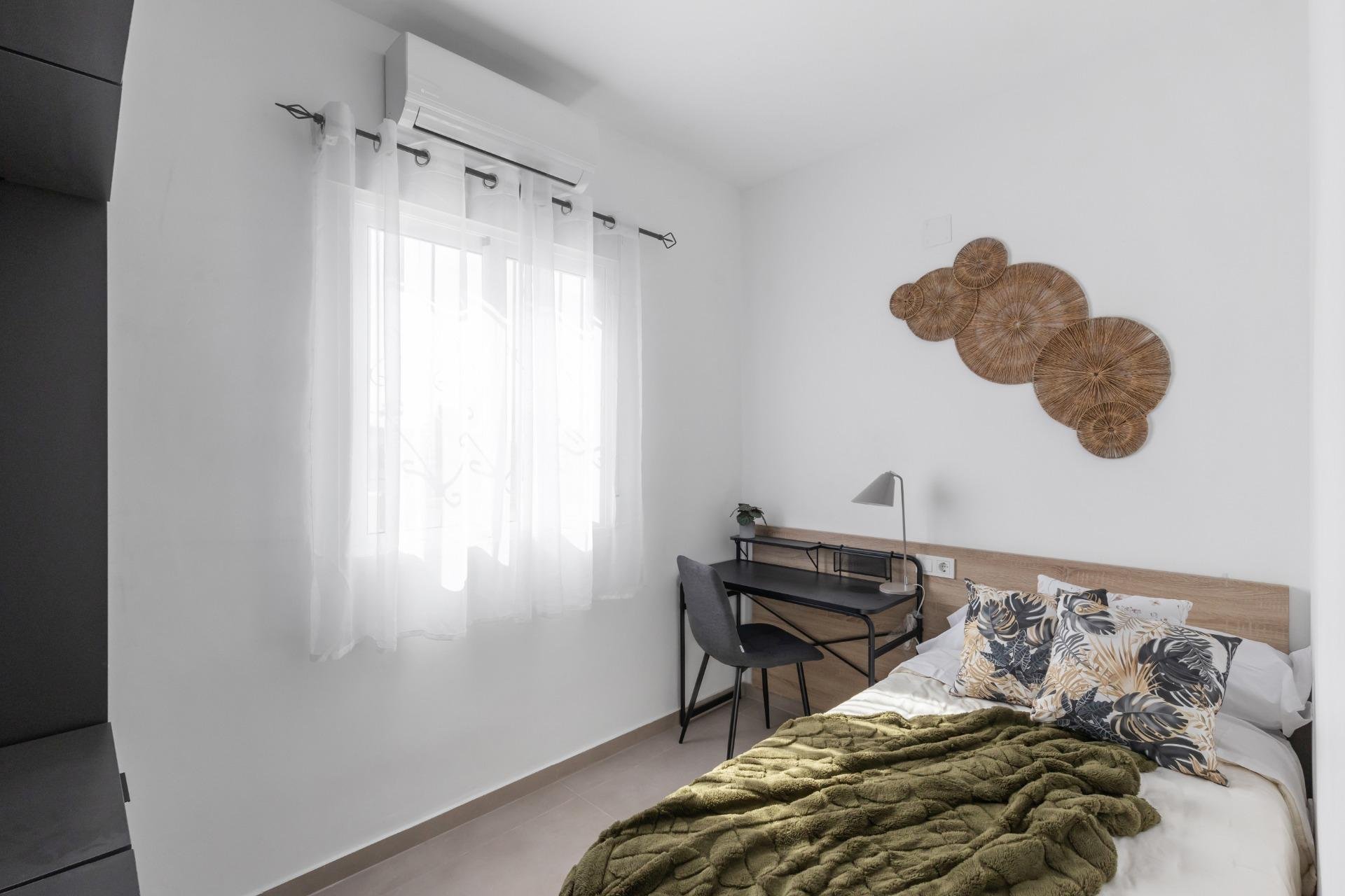 Long Term Rental - Bungalow -
Torrevieja - Frutales - Rosaleda