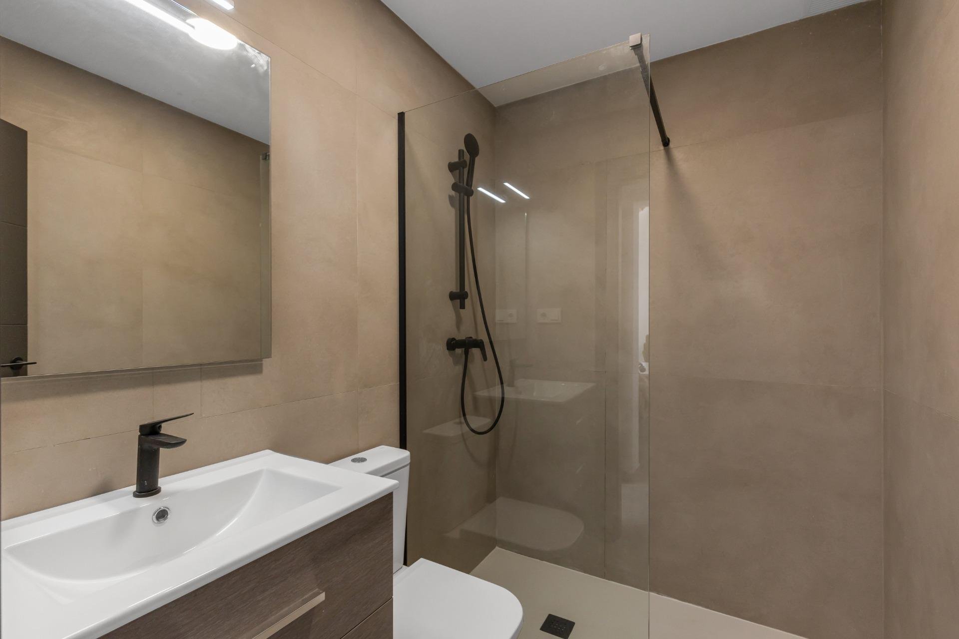 Long Term Rental - Bungalow -
Torrevieja - Frutales - Rosaleda