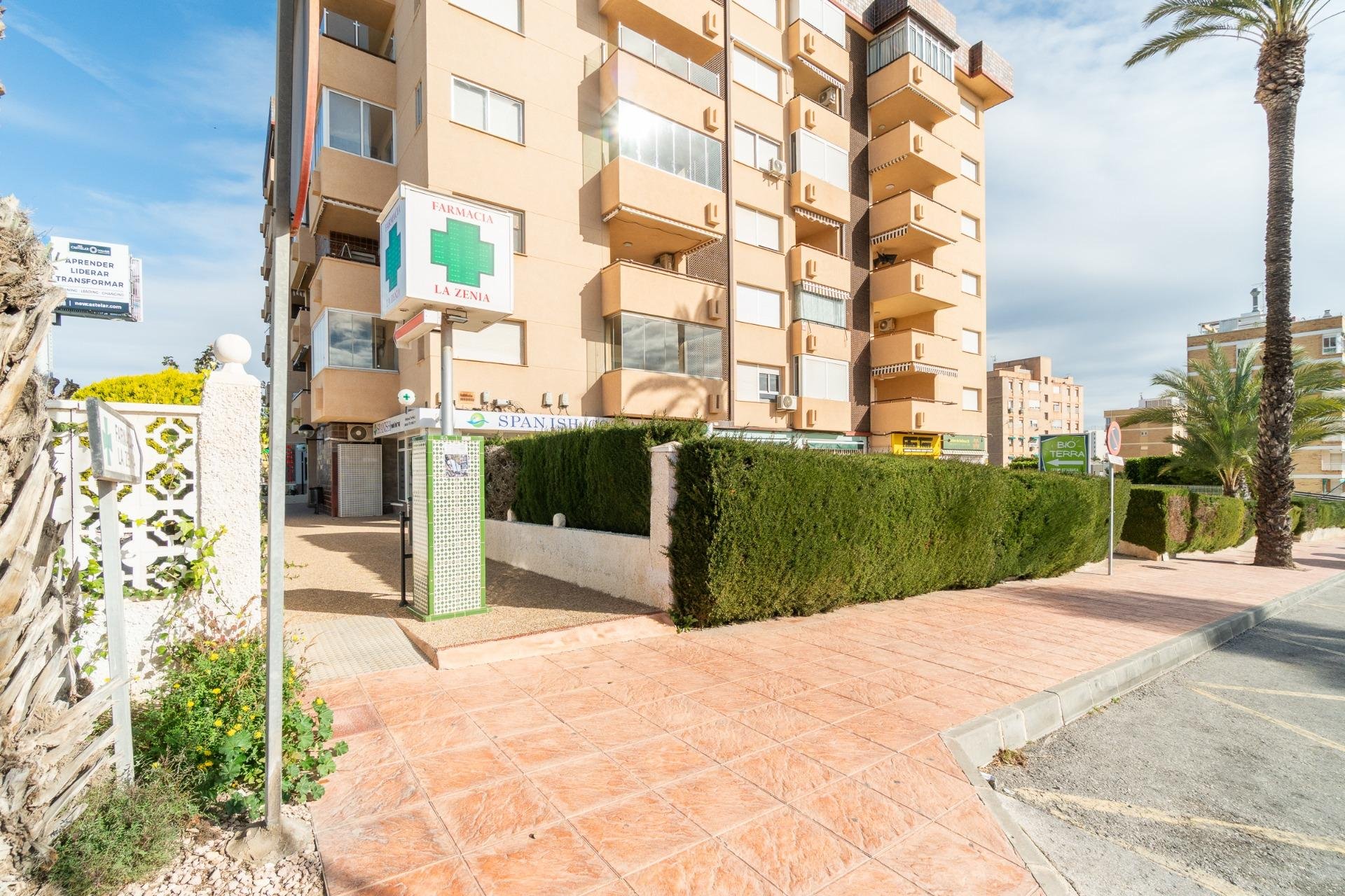 Long Term Rental - Commercial -
Orihuela Costa - La Zenia