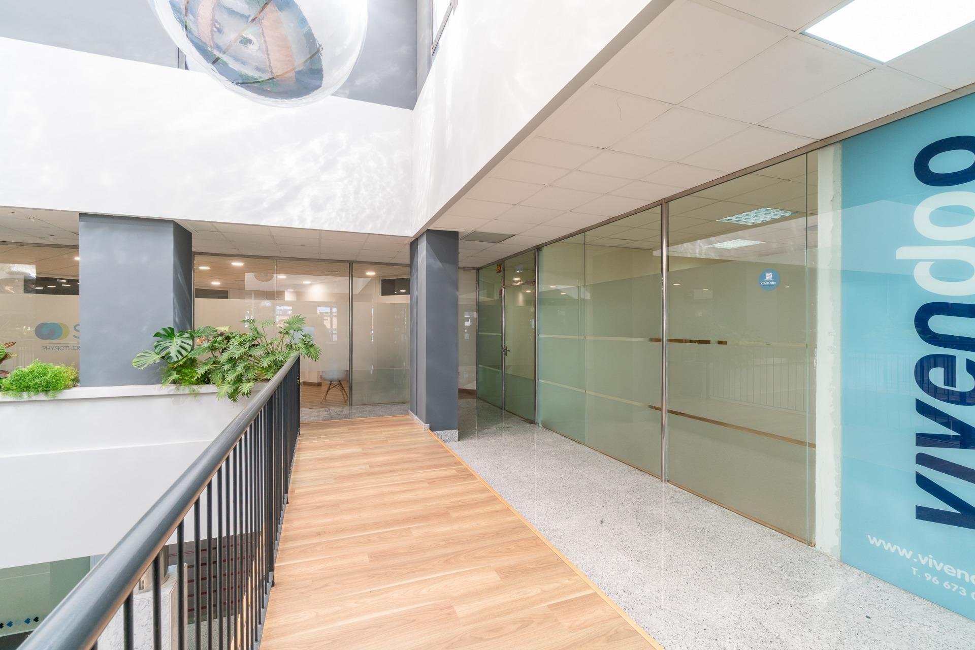 Long Term Rental - Commercial -
Orihuela Costa - Playa Flamenca