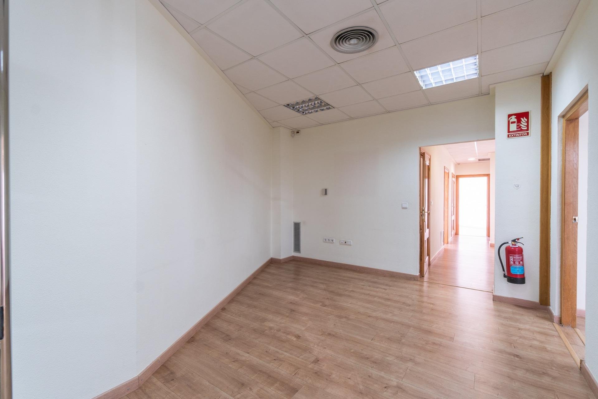 Long Term Rental - Commercial -
Orihuela Costa - Playa Flamenca