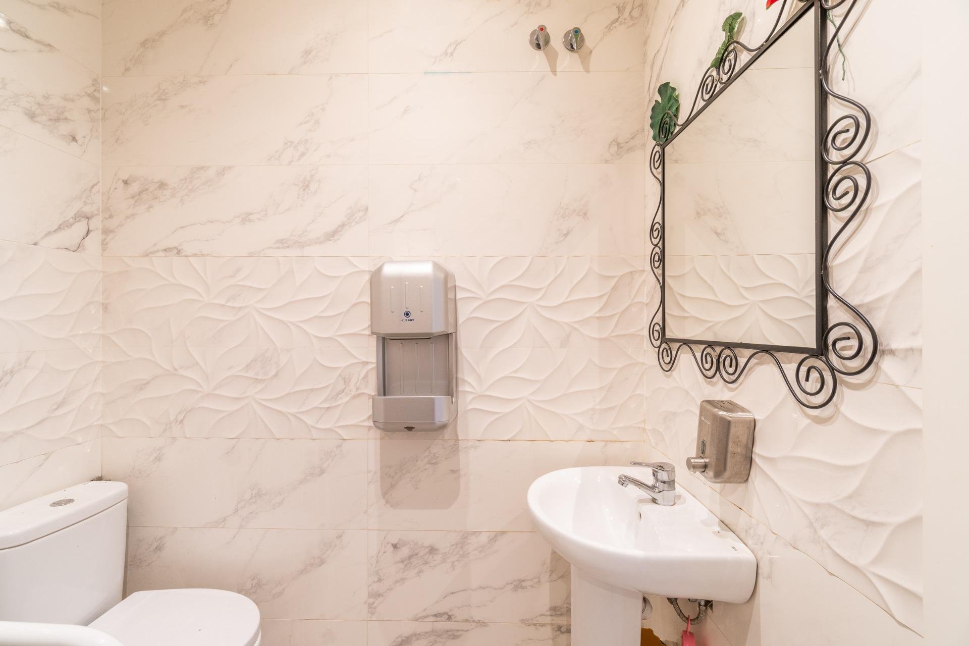 Long Term Rental - Commercial -
San Fulgencio - La Marina