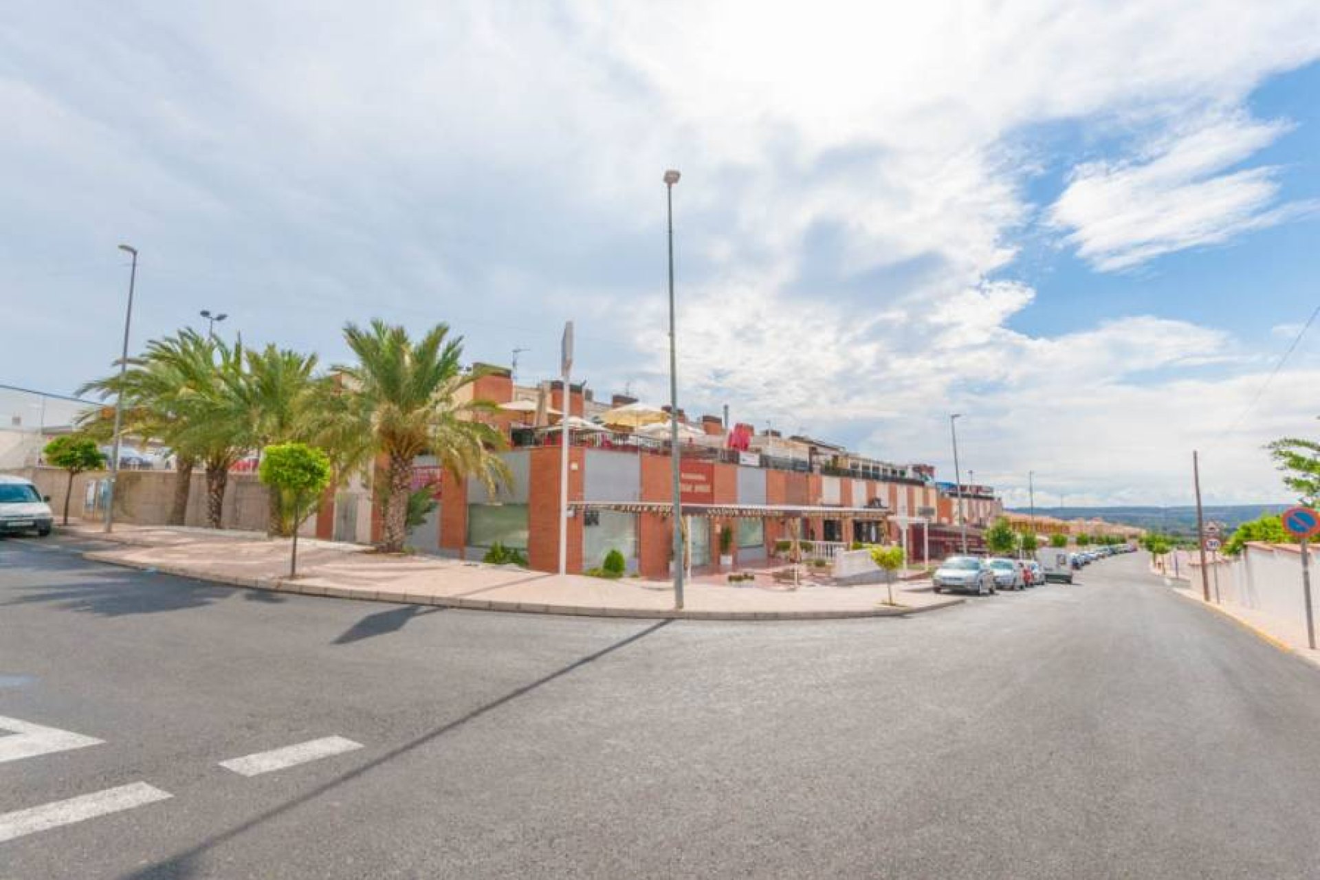 Long Term Rental - Commercial -
San Fulgencio - La Marina