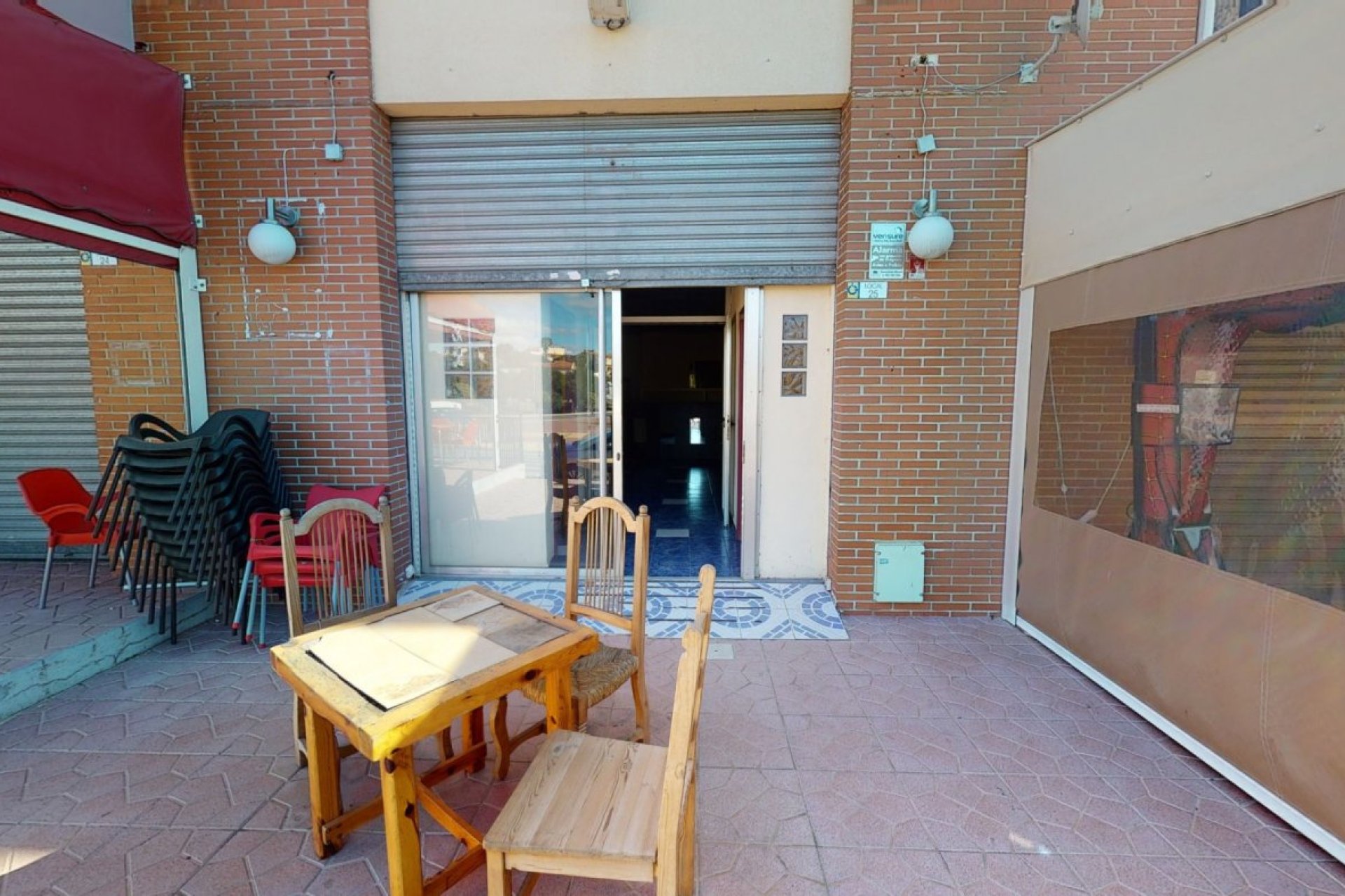 Long Term Rental - Commercial -
San Fulgencio - La Marina