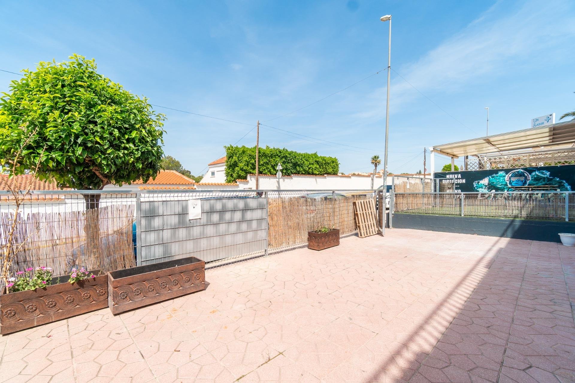 Long Term Rental - Commercial -
San Fulgencio - URB. LA MARINA