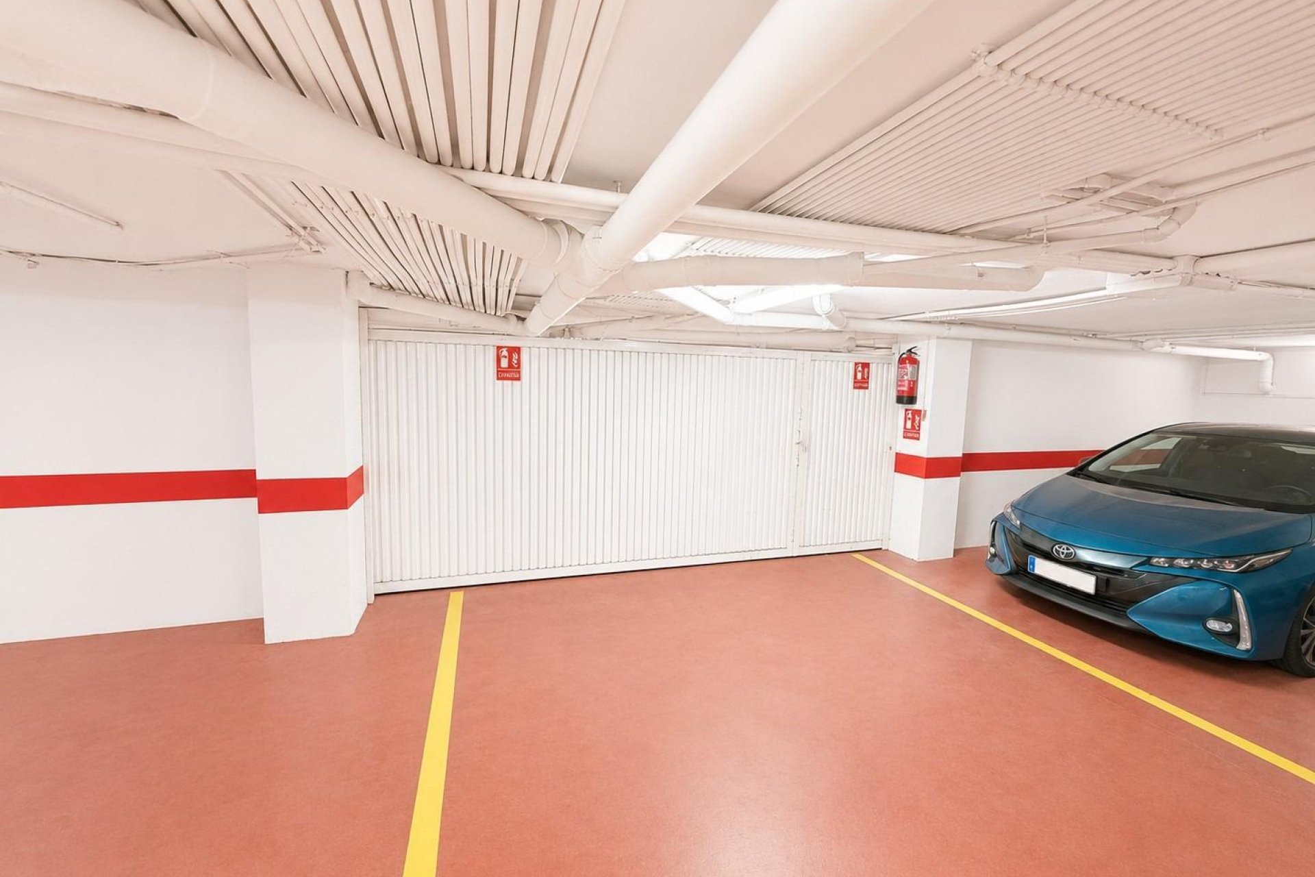 Long Term Rental - Garage -
Torrevieja - Centro
