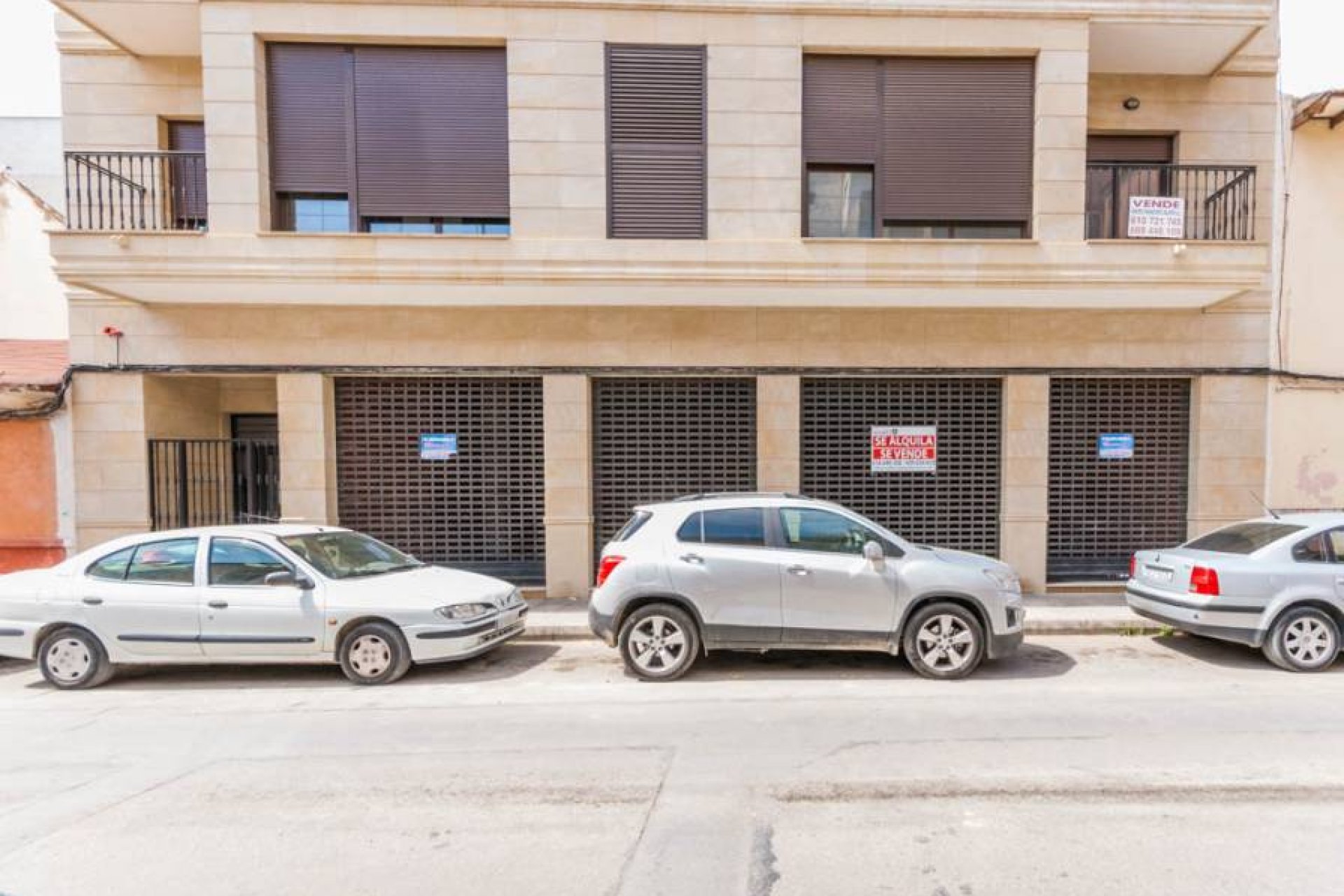 New Build - Commercial -
Almoradi - Almoradí Centro