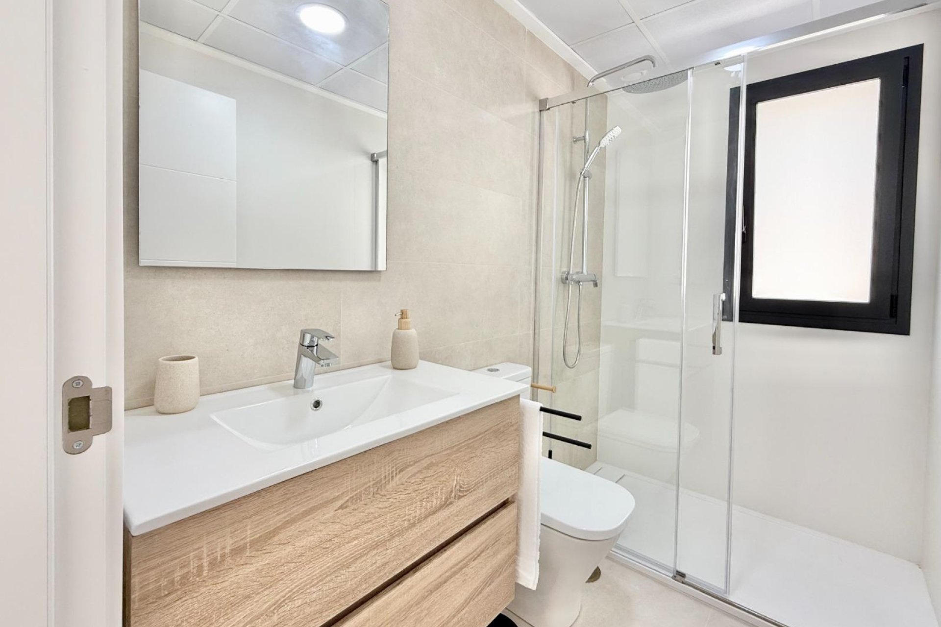 New Build - Townhouse -
Cox - San Fernando