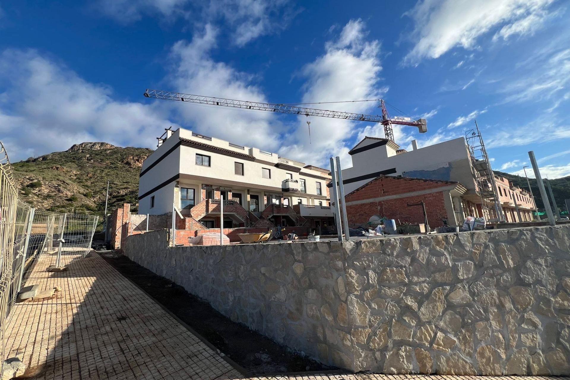 New Build - Townhouse -
La Union - centro