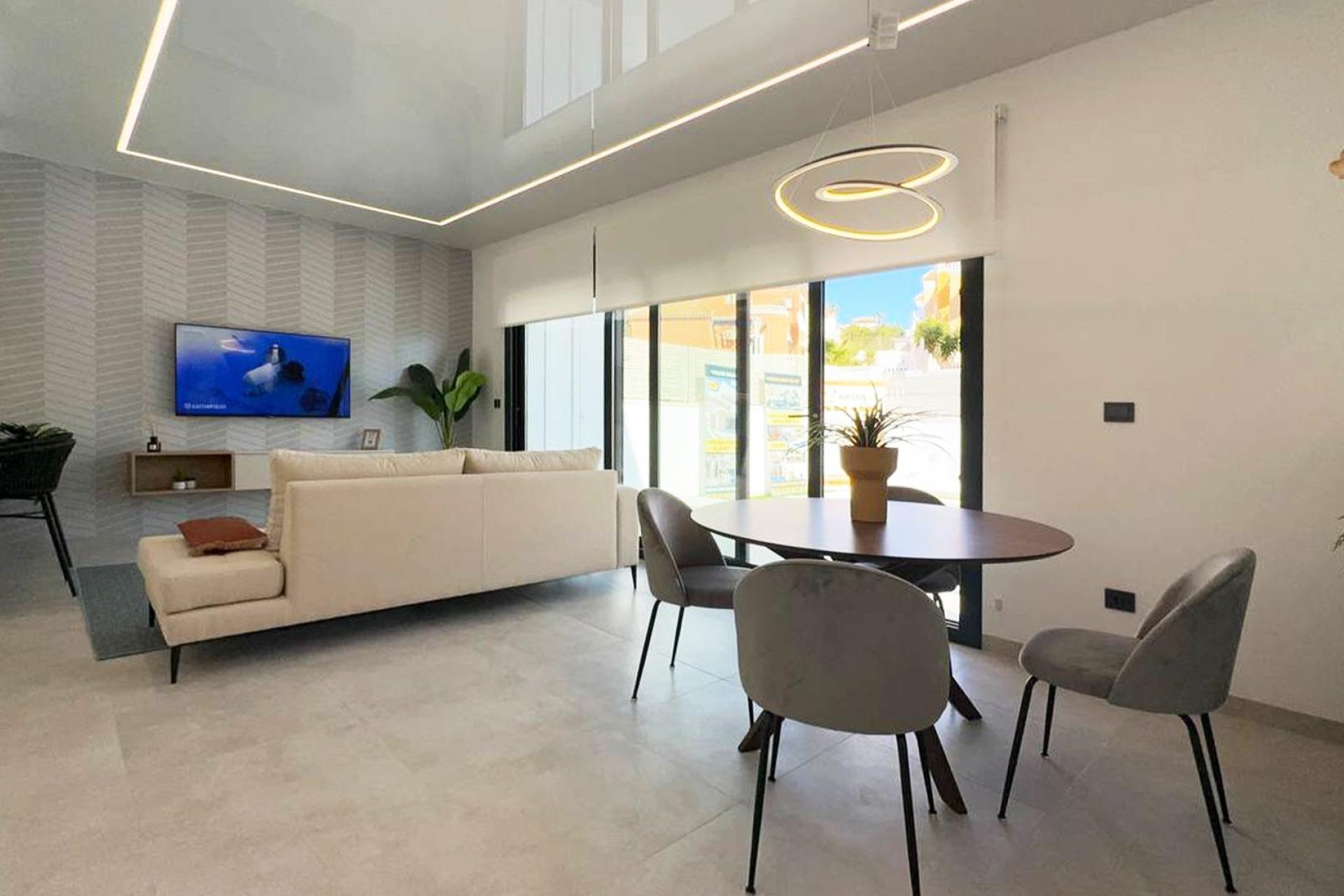 New Build - Villa -
San Miguel de Salinas - BLUE LAGOON