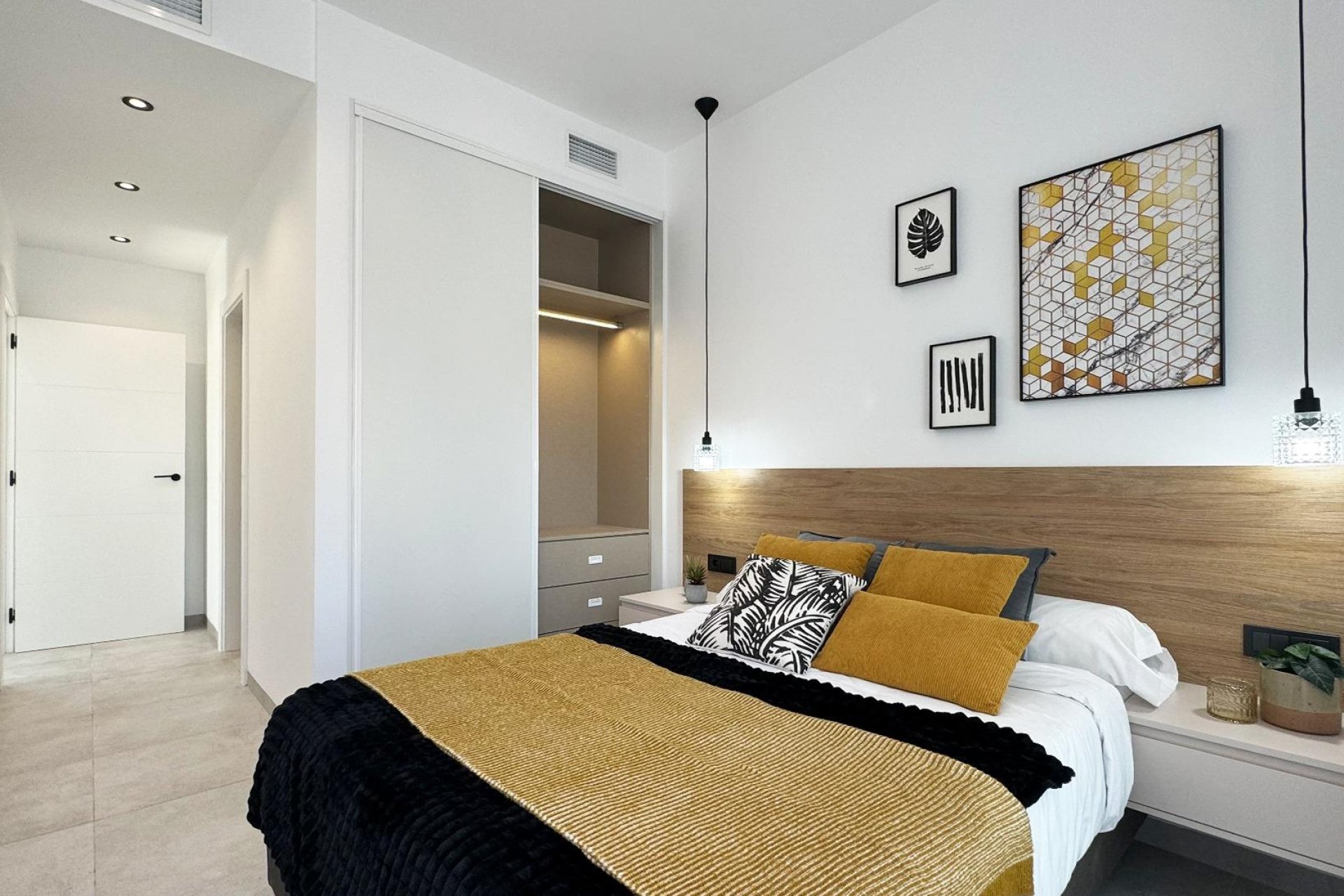 New Build - Villa -
San Miguel de Salinas - BLUE LAGOON