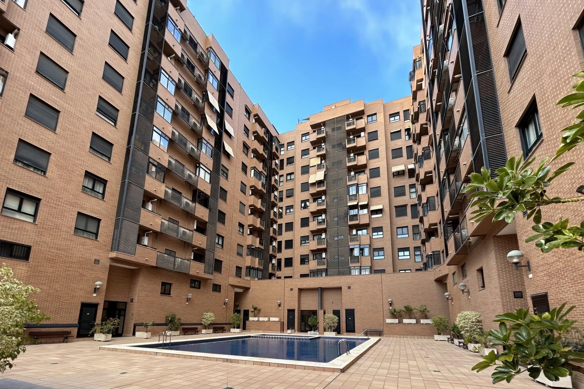 Obra nueva - Apartamento / piso -
Alicante - Carolinas Bajas