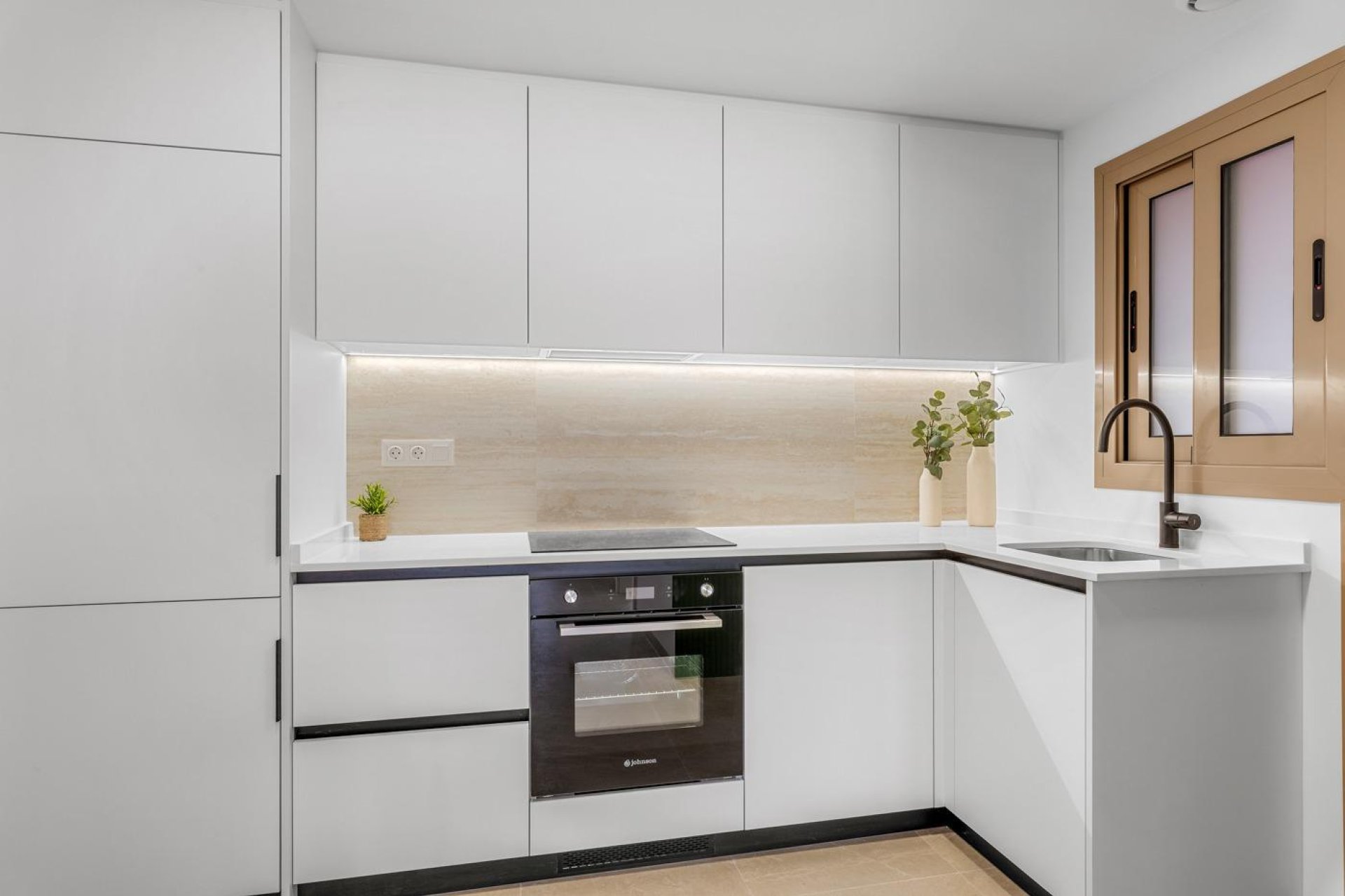 Obra nueva - Apartamento / piso -
Jacarilla - pueblo