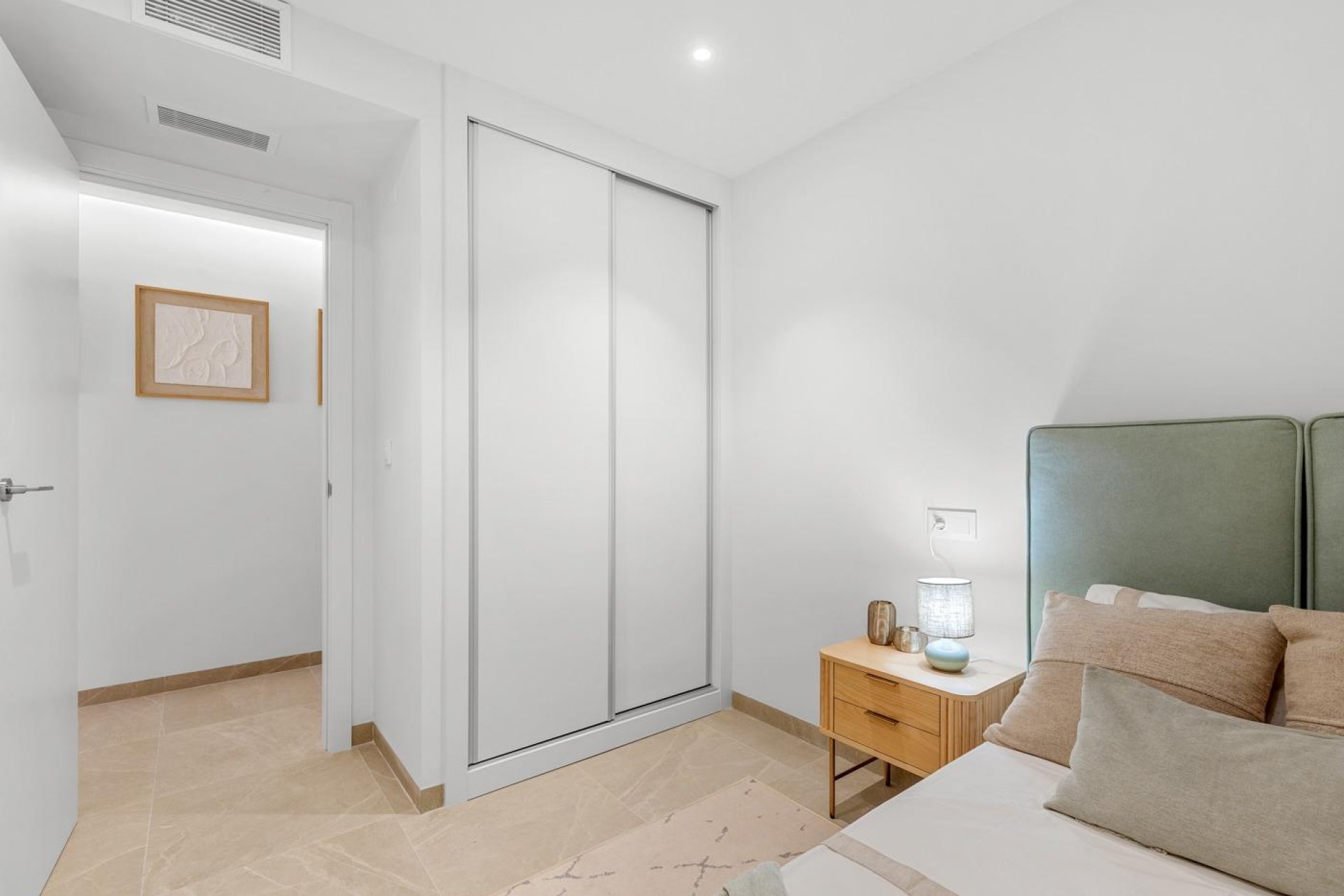 Obra nueva - Apartamento / piso -
Jacarilla - pueblo