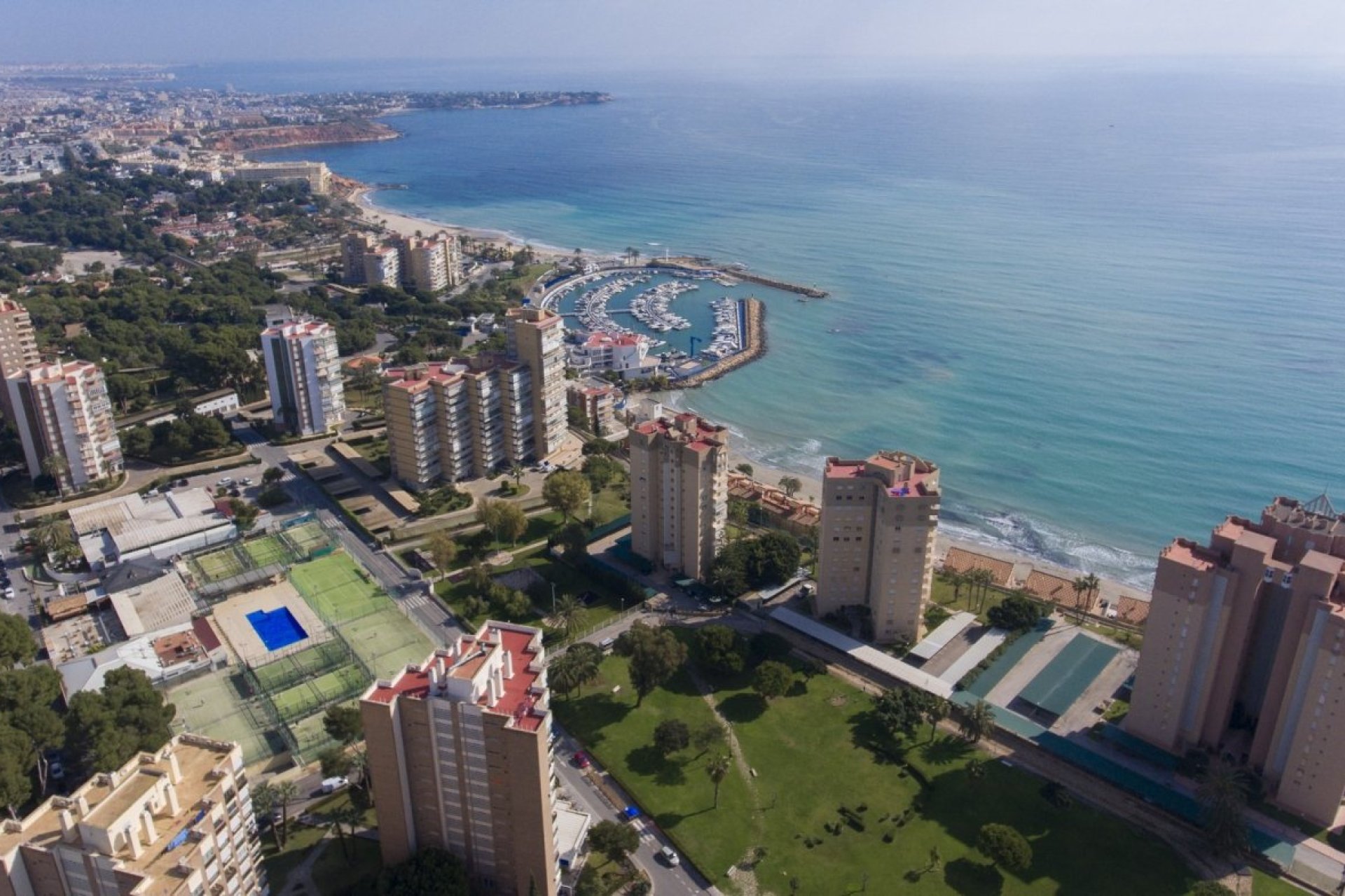 Obra nueva - Apartamento / piso -
Orihuela Costa - Campoamor