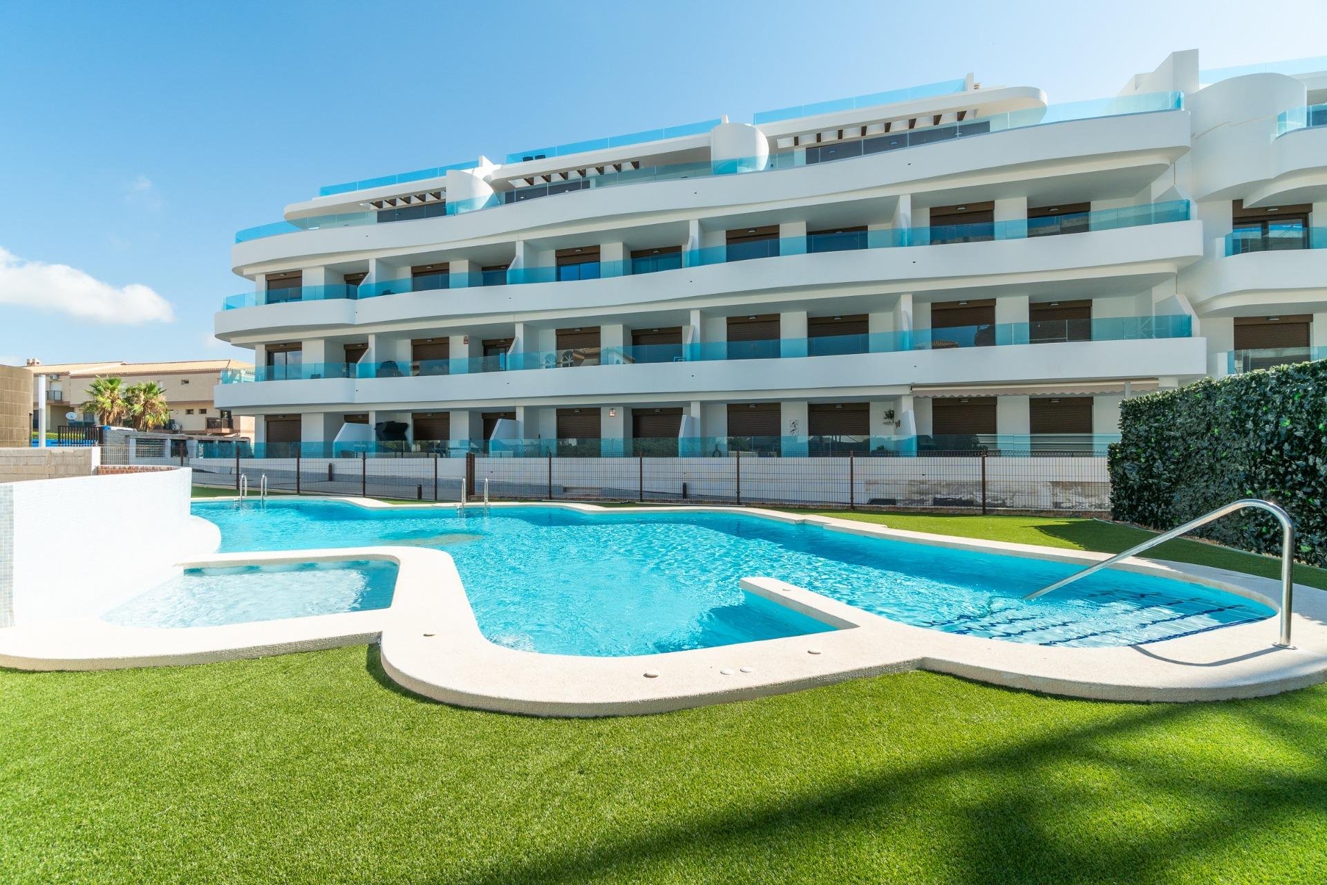 Obra nueva - Apartamento / piso -
Orihuela Costa - Playa Flamenca