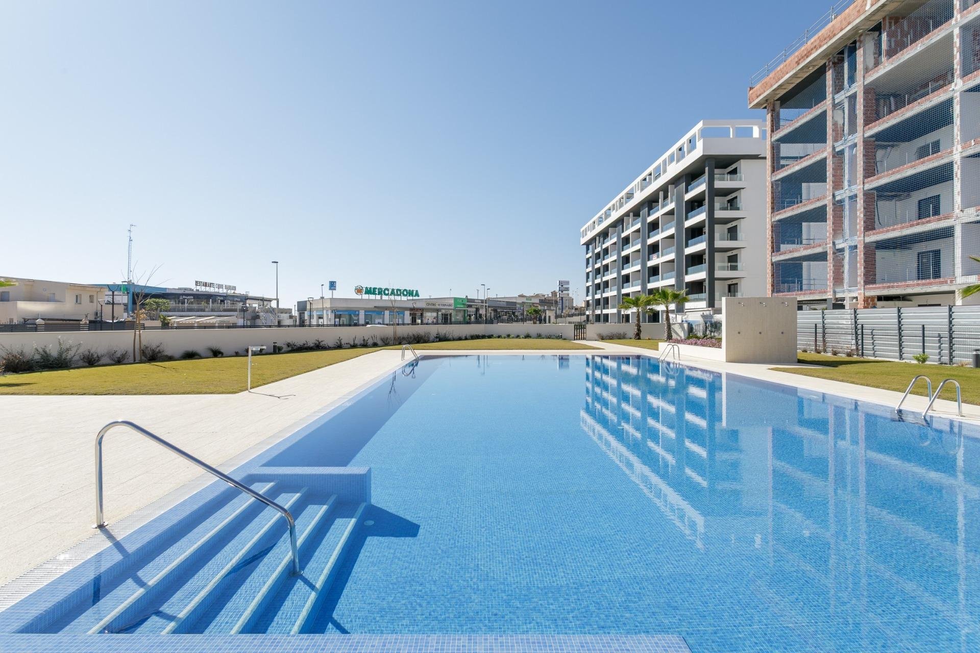 Obra nueva - Apartamento / piso -
Torrevieja - Torreblanca