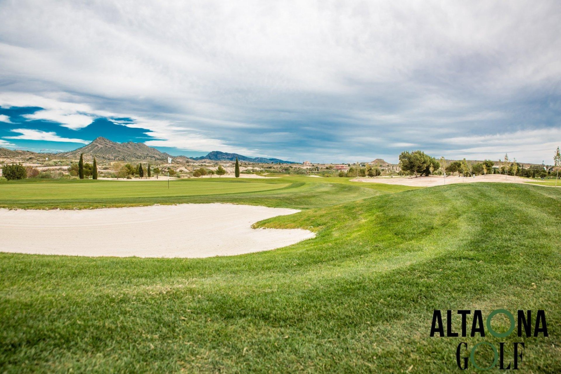 Obra nueva - Villa -
Baños y Mendigo - Altaona Golf