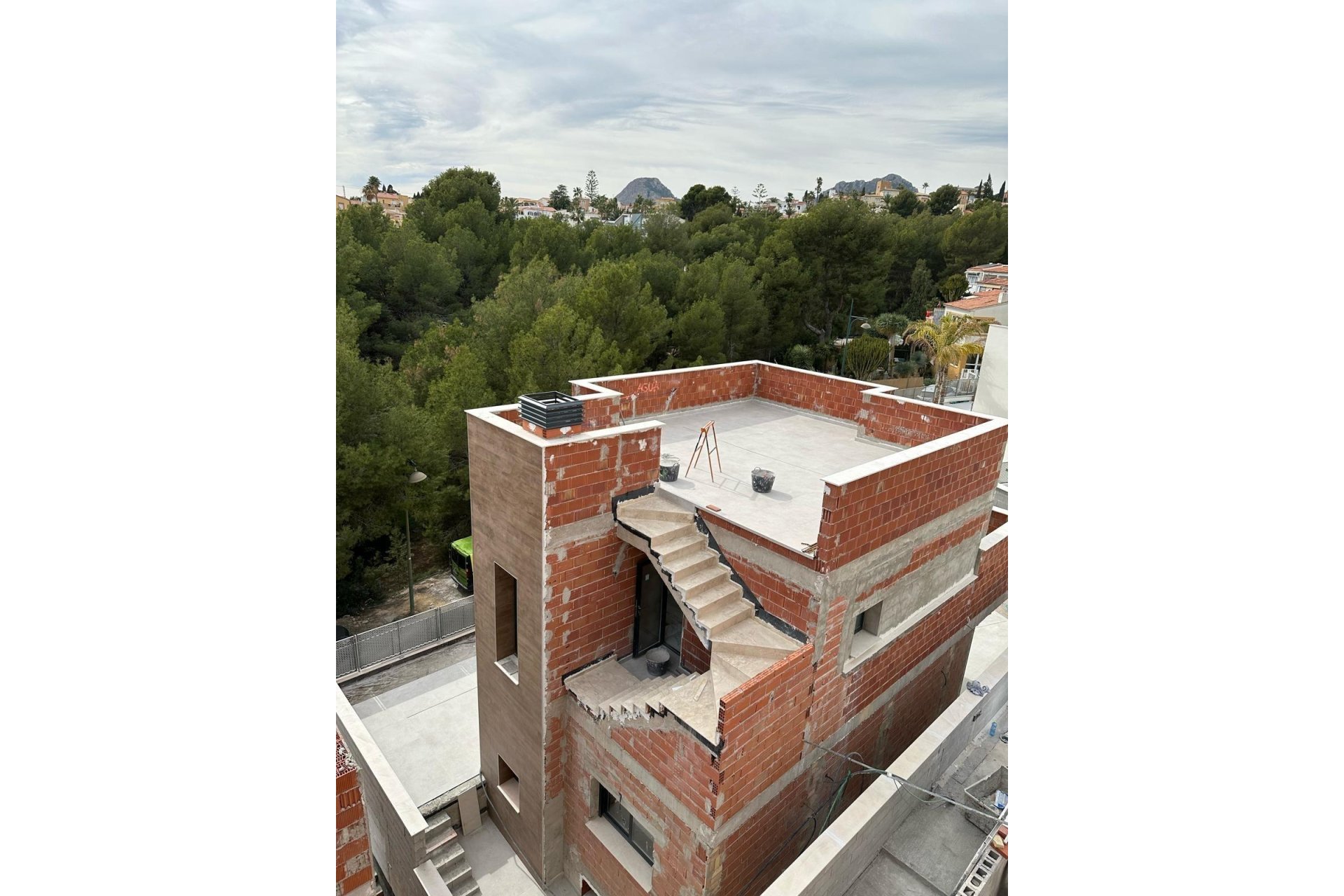 Obra nueva - Villa -
La Nucía - Urb. Don Mar