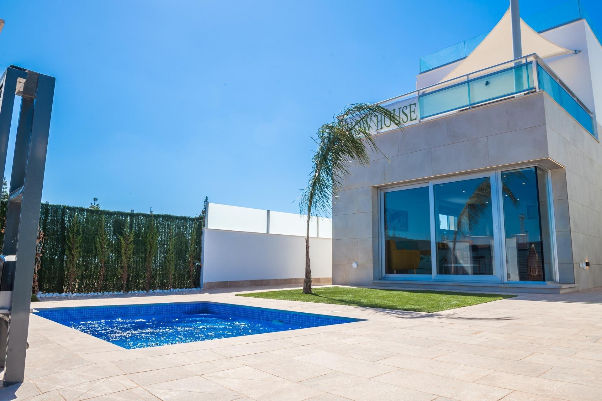 Obra nueva - Villa -
Los Alcázares - Torre del Rame