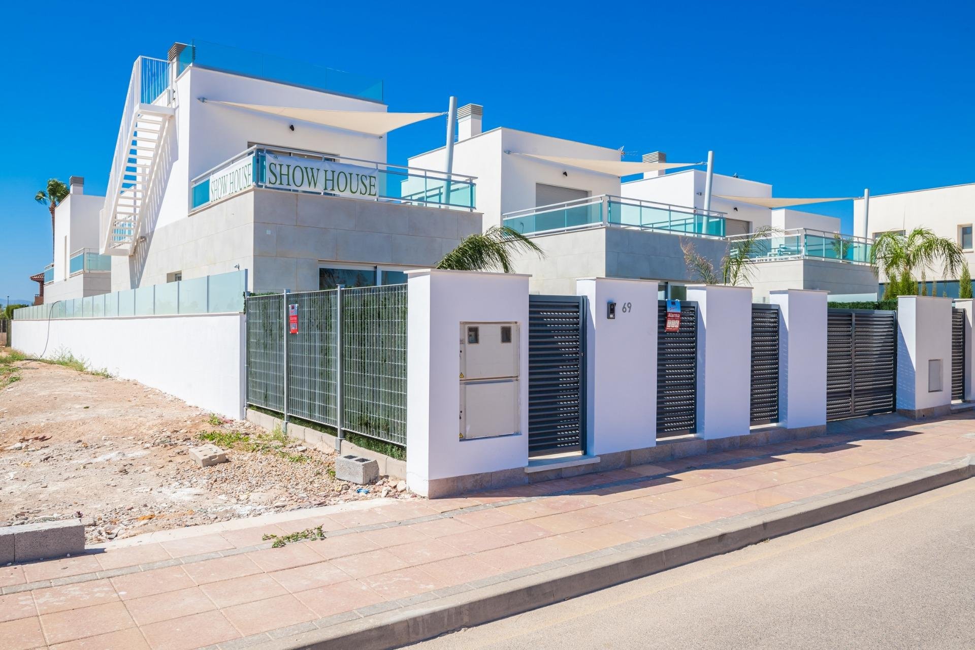 Obra nueva - Villa -
Los Alcázares - Torre del Rame