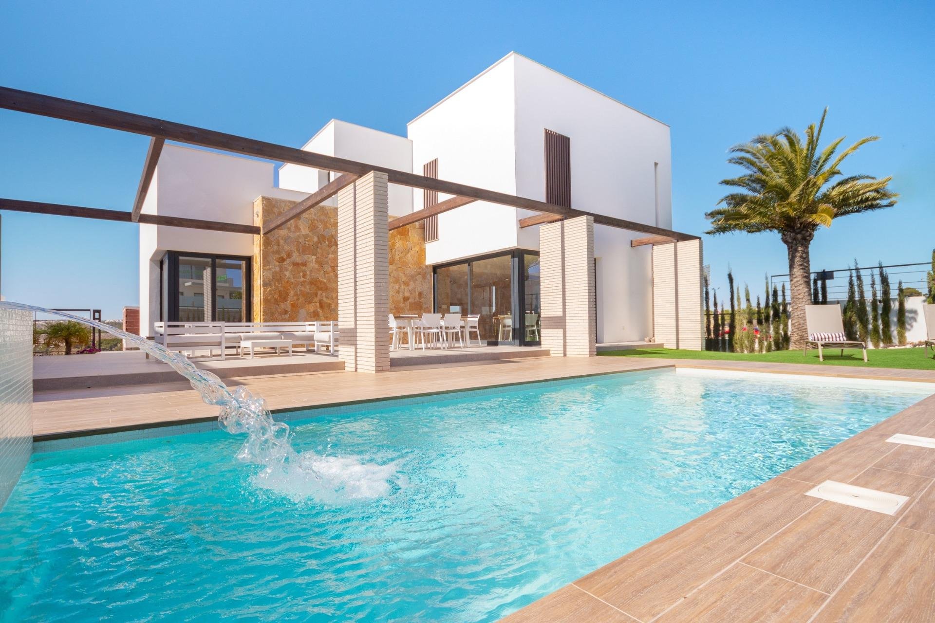 Obra nueva - Villa -
Orihuela Costa - Campoamor