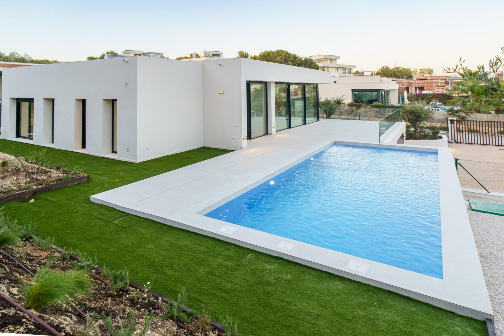 Obra nueva - Villa -
Orihuela - Las Colinas Golf