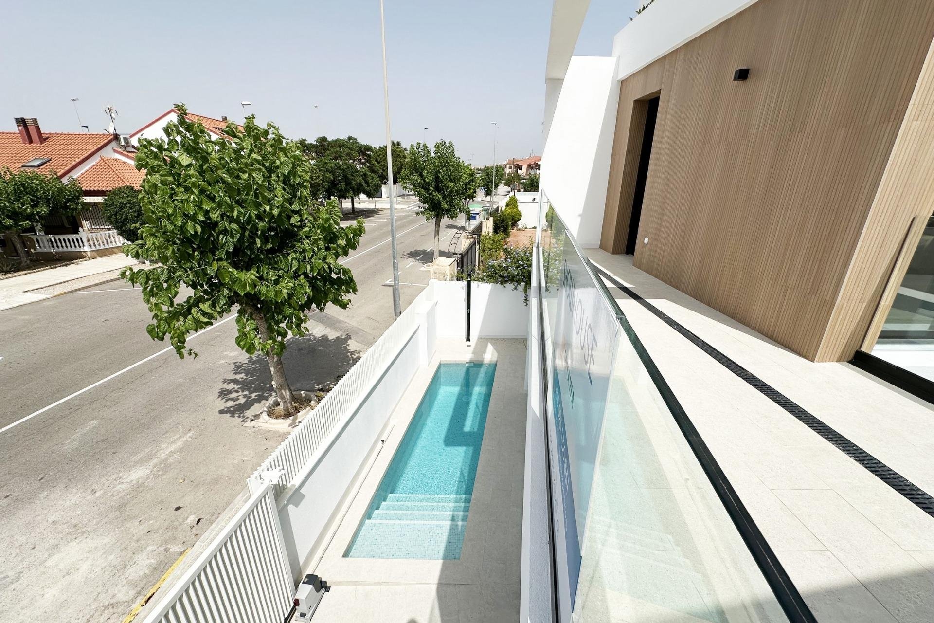 Obra nueva - Villa -
Pilar de la Horadada - Torre De La Horadada