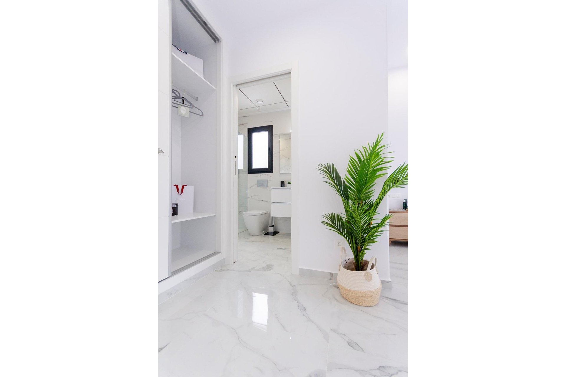 Obra nueva - Villa -
Torrevieja - La Siesta - El Salado -  Torreta