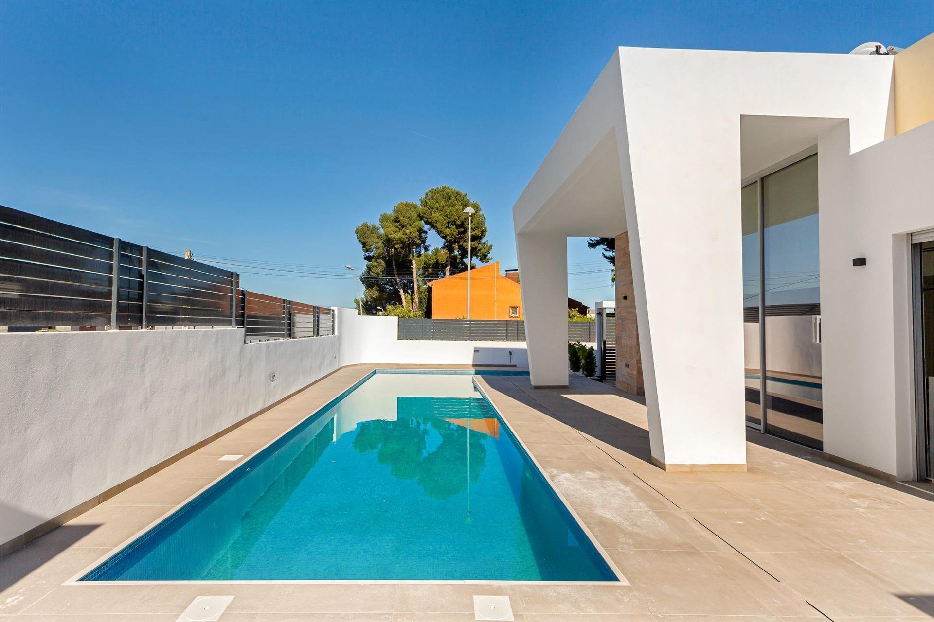 Obra nueva - Villa -
Torrevieja - Los Balcones - Los Altos del Edén