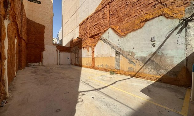 Plot / Land - Resale - Torrevieja -
                Torrevieja