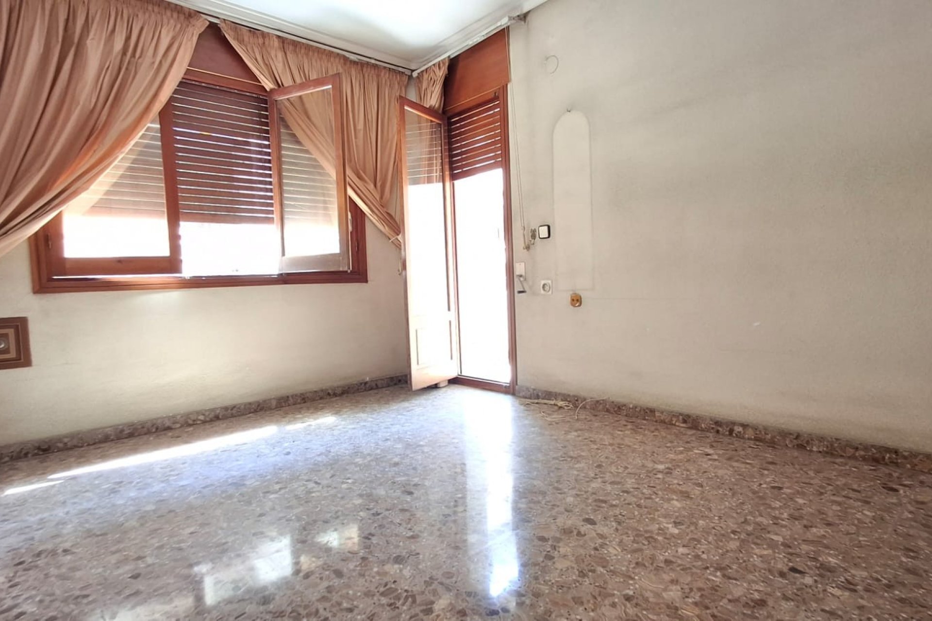 Resale - Apartament / Duplex -
Orihuela - Zona Centro
