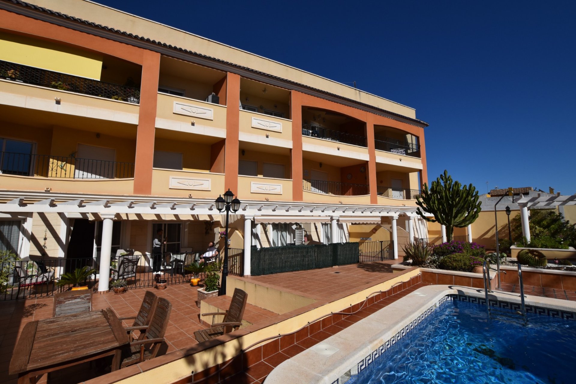 Resale - Apartment / flat -
Algorfa - Algorfa - Village