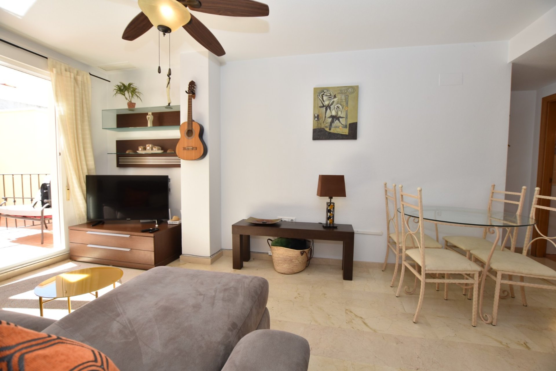 Resale - Apartment / flat -
Algorfa - Algorfa - Village