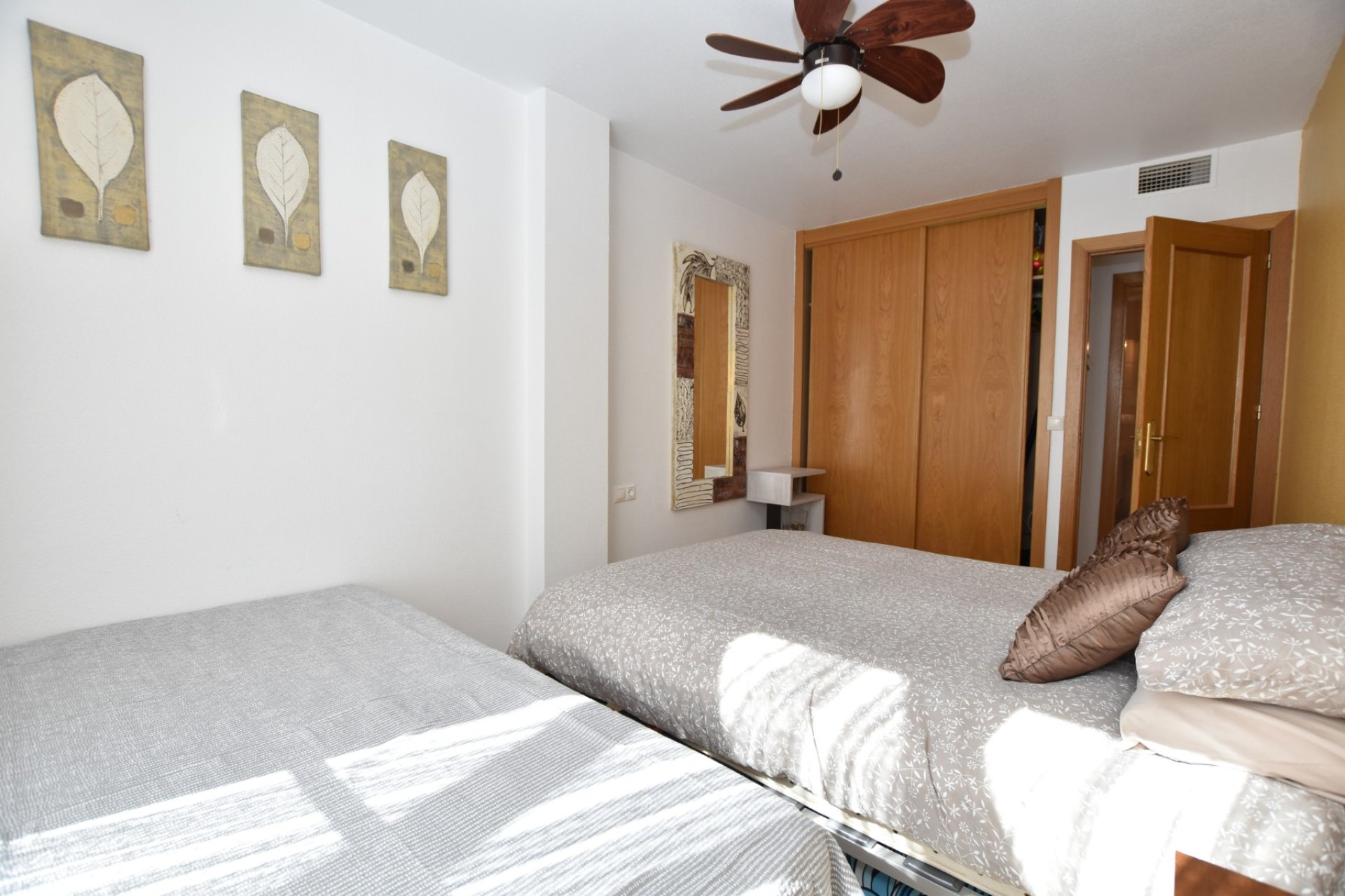 Resale - Apartment / flat -
Algorfa - Algorfa - Village