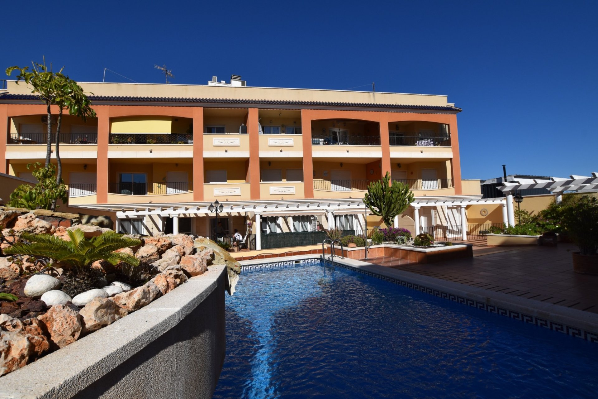 Resale - Apartment / flat -
Algorfa - Algorfa - Village