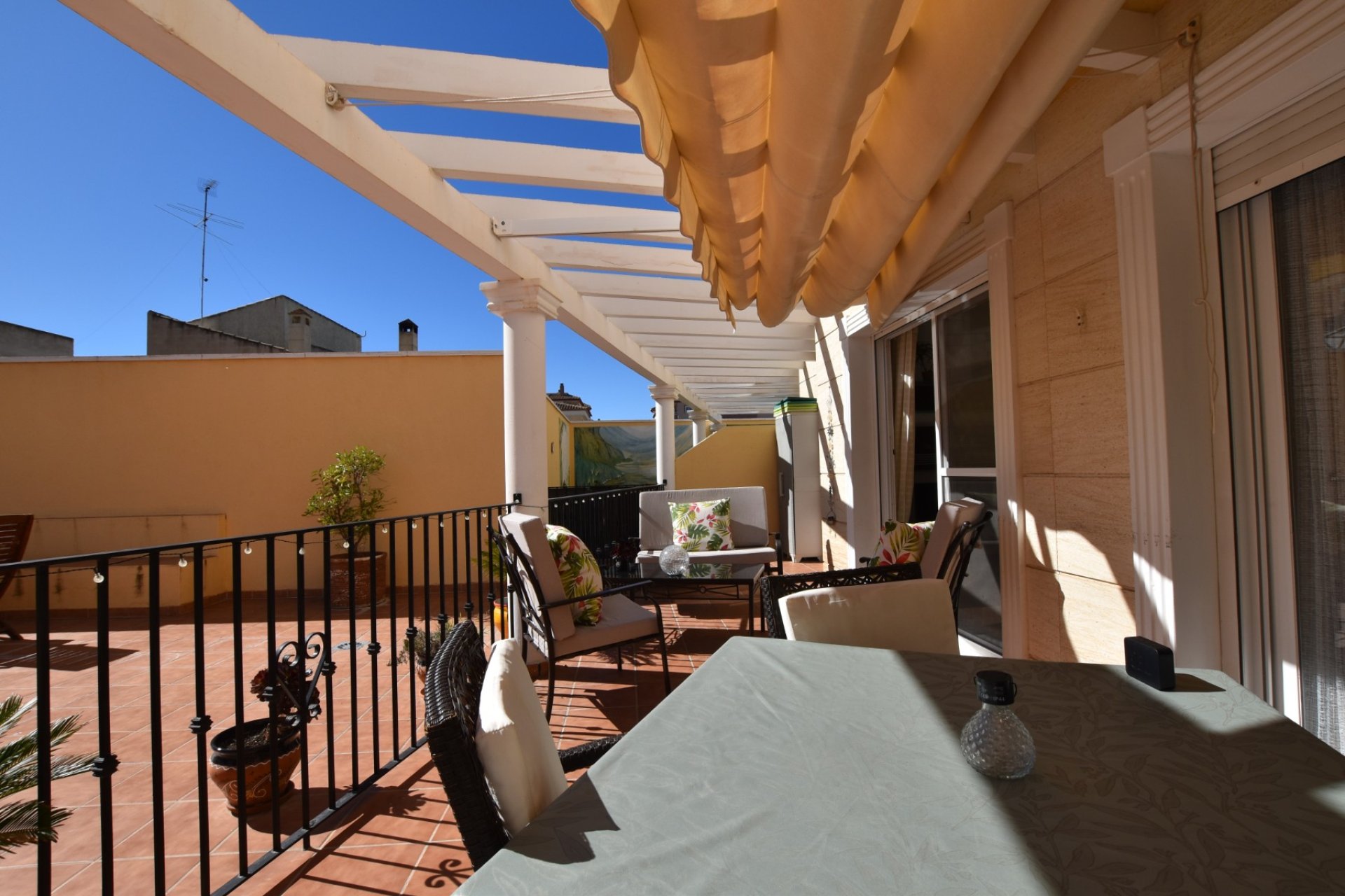 Resale - Apartment / flat -
Algorfa - Algorfa - Village