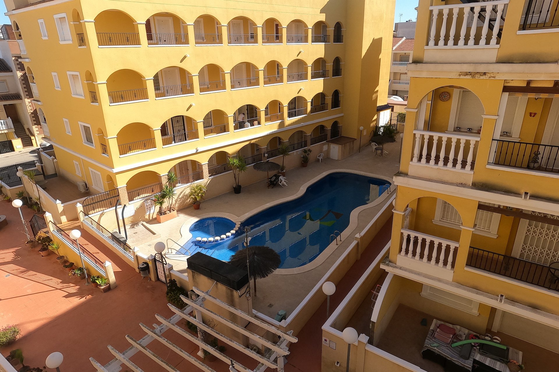Resale - Apartment / flat -
Algorfa - Algorfa - Village