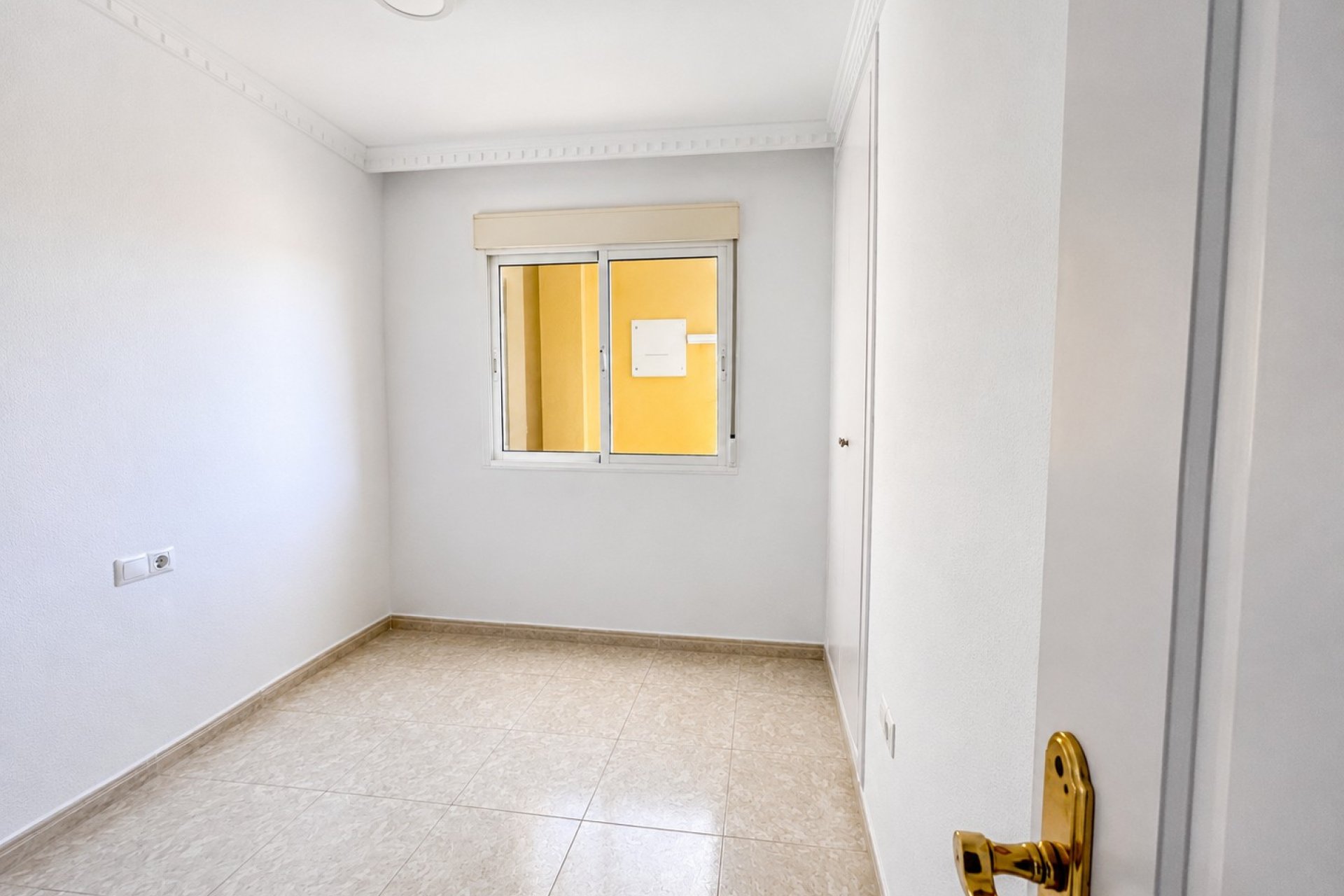 Resale - Apartment / flat -
Algorfa - Algorfa - Village