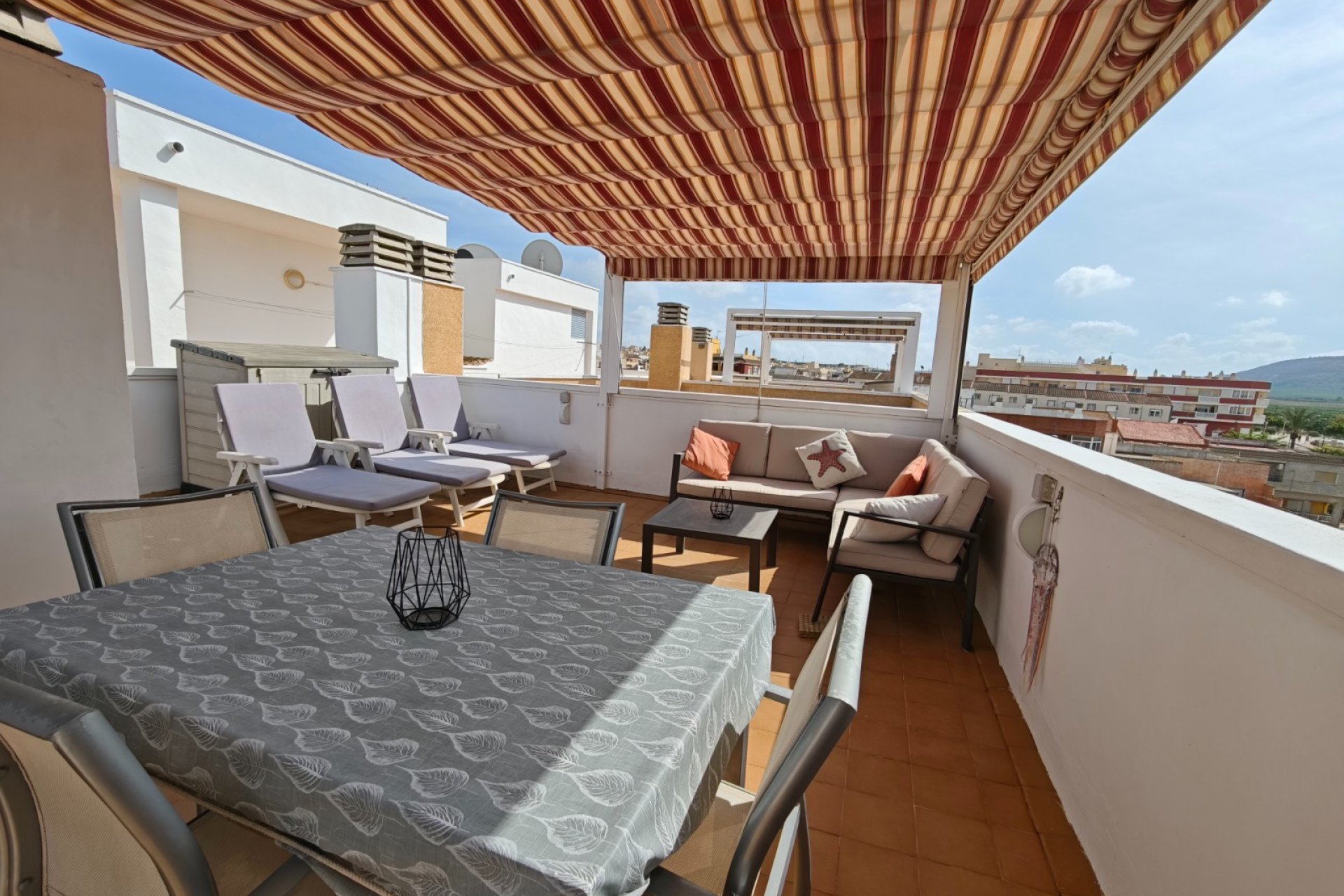 Resale - Apartment / flat -
Algorfa - Algorfa - Village