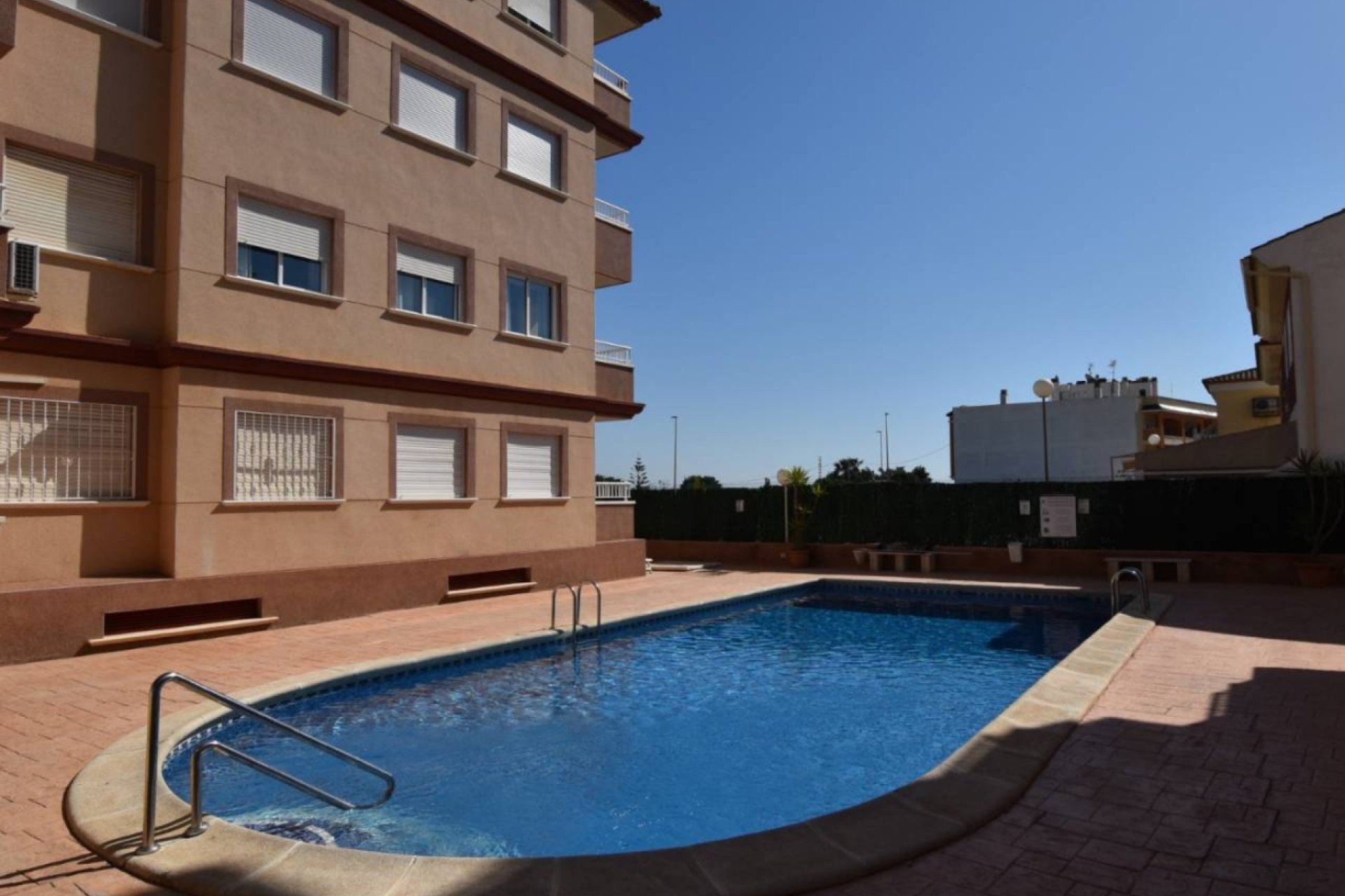 Resale - Apartment / flat -
Algorfa - Algorfa - Village