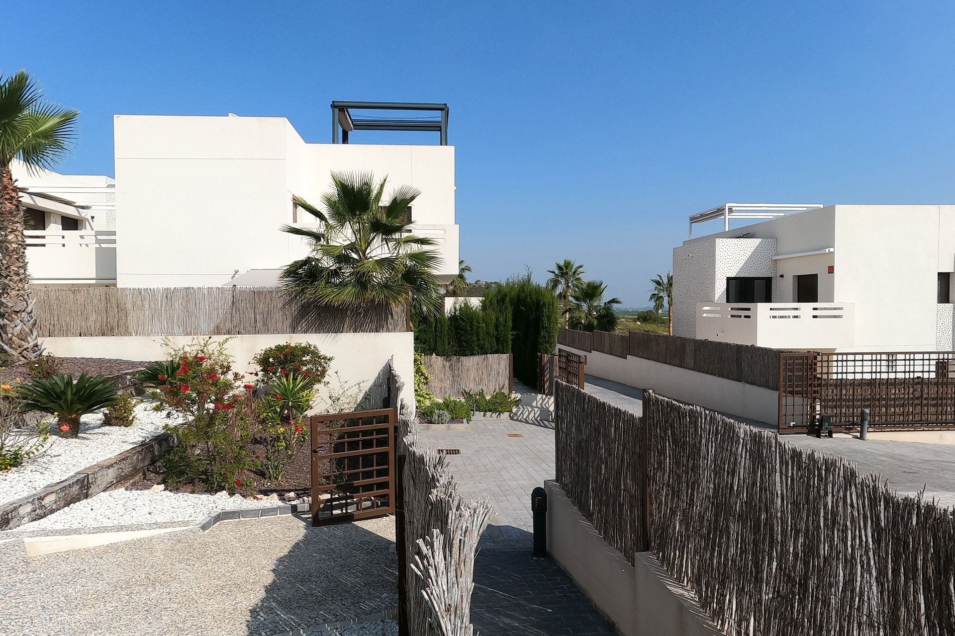 Resale - Apartment / flat -
Algorfa - La Finca Golf Resort