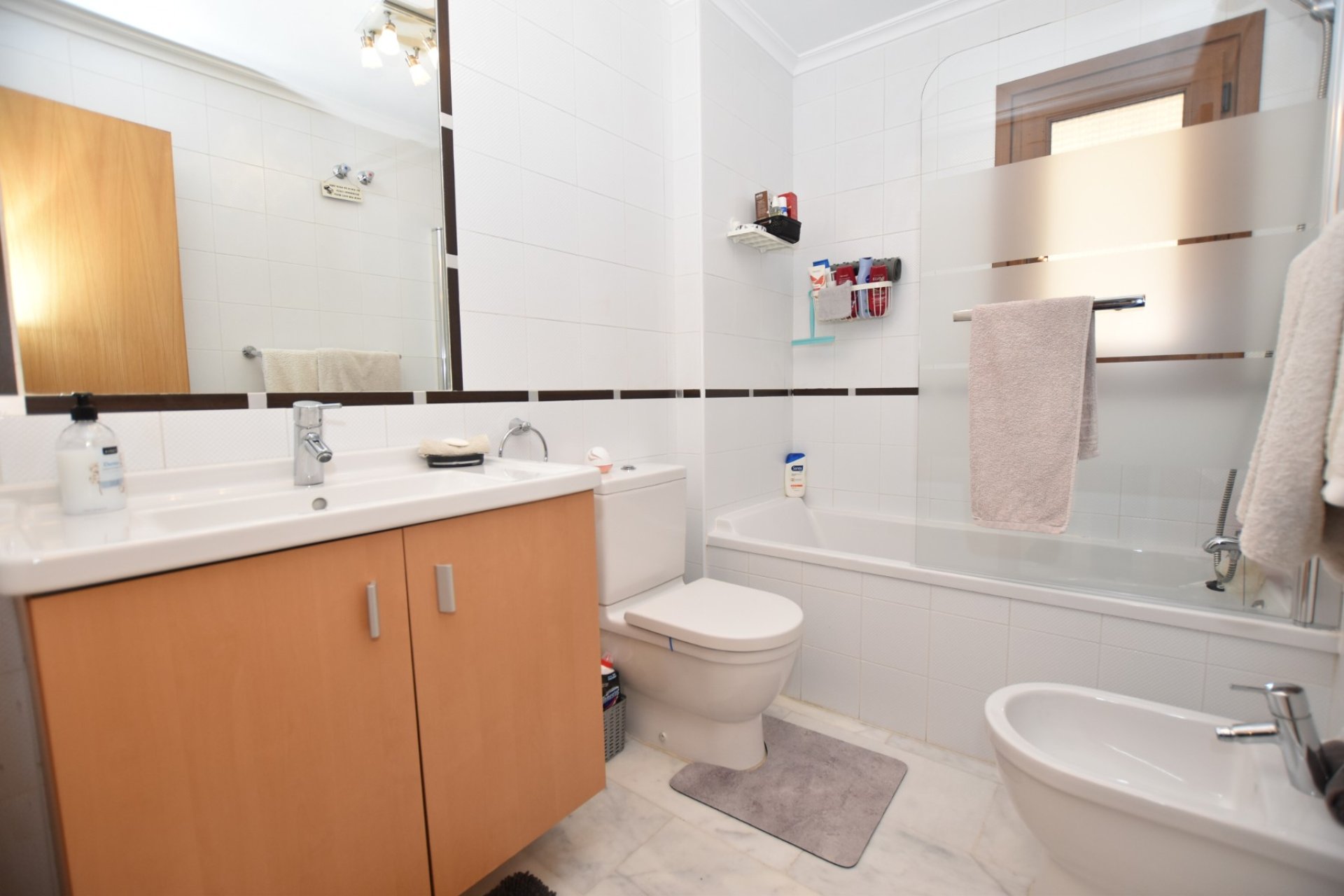 Resale - Apartment / flat -
Algorfa - La Finca Golf Resort