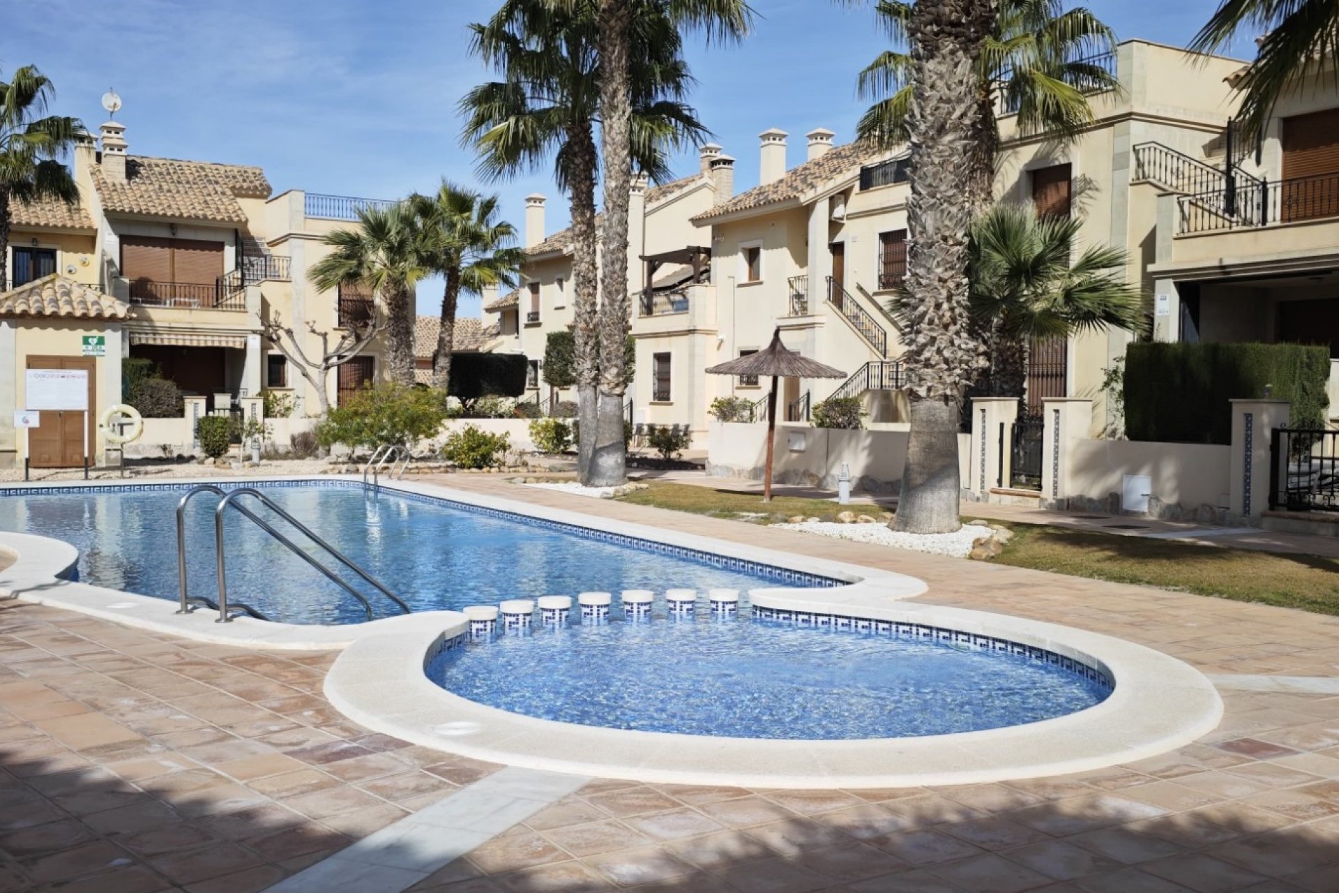 Resale - Apartment / flat -
Algorfa - La Finca Golf Resort