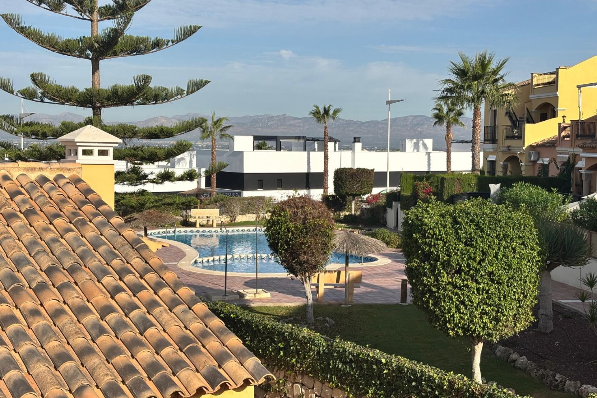 Resale - Apartment / flat -
Algorfa - La Finca Golf Resort