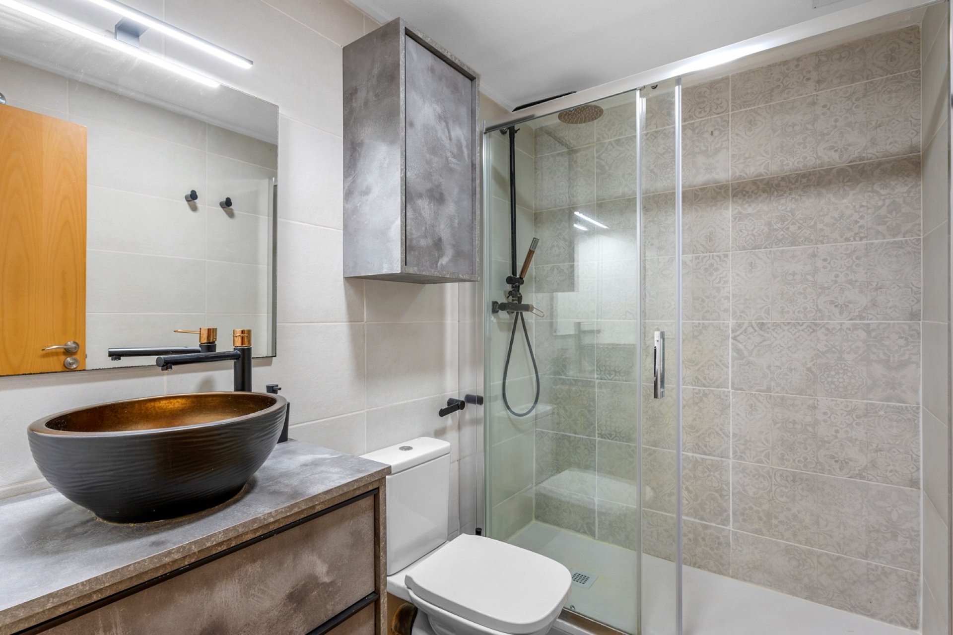 Resale - Apartment / flat -
Alicante - Alicante - City