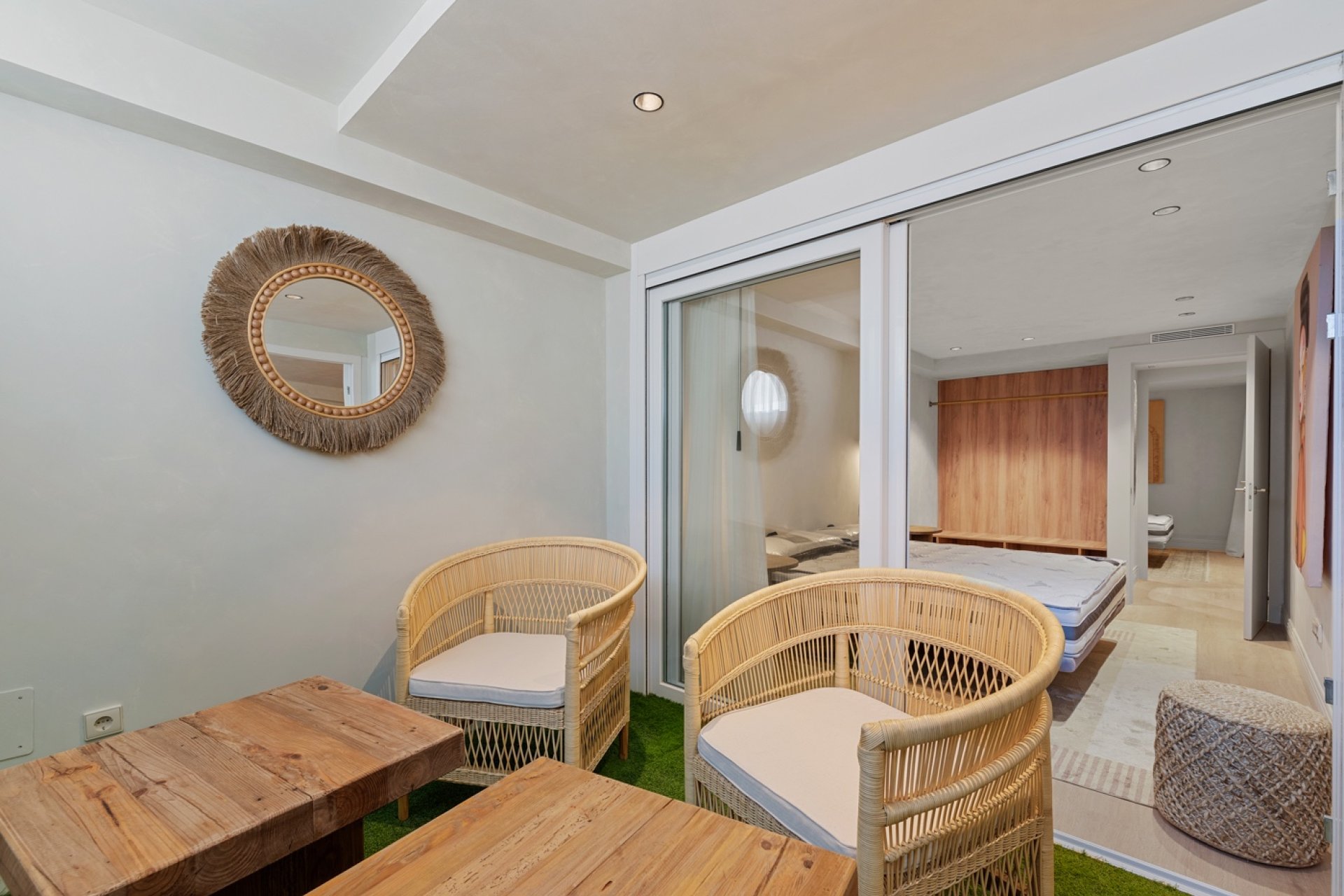 Resale - Apartment / flat -
Alicante - La Albufereta