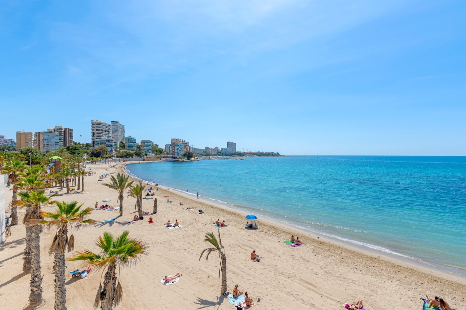 Resale - Apartment / flat -
Alicante - La Albufereta