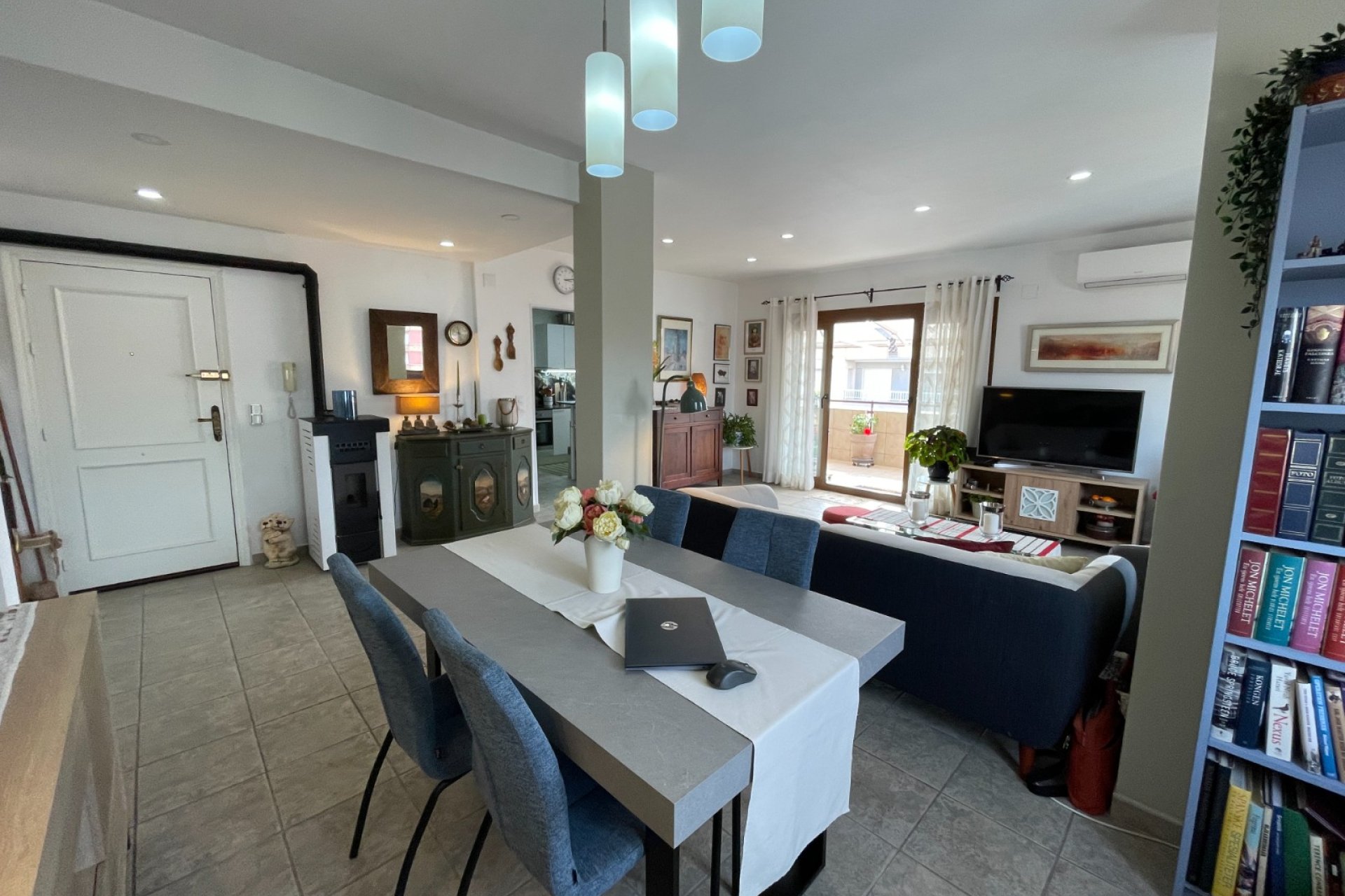 Resale - Apartment / flat -
Almoradi - Almoradi - Town