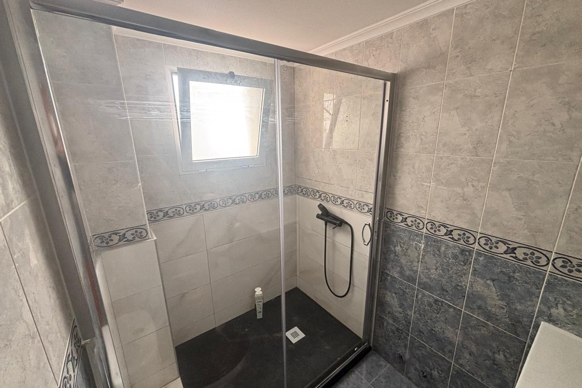 Resale - Apartment / flat -
Almoradi - Almoradi - Town